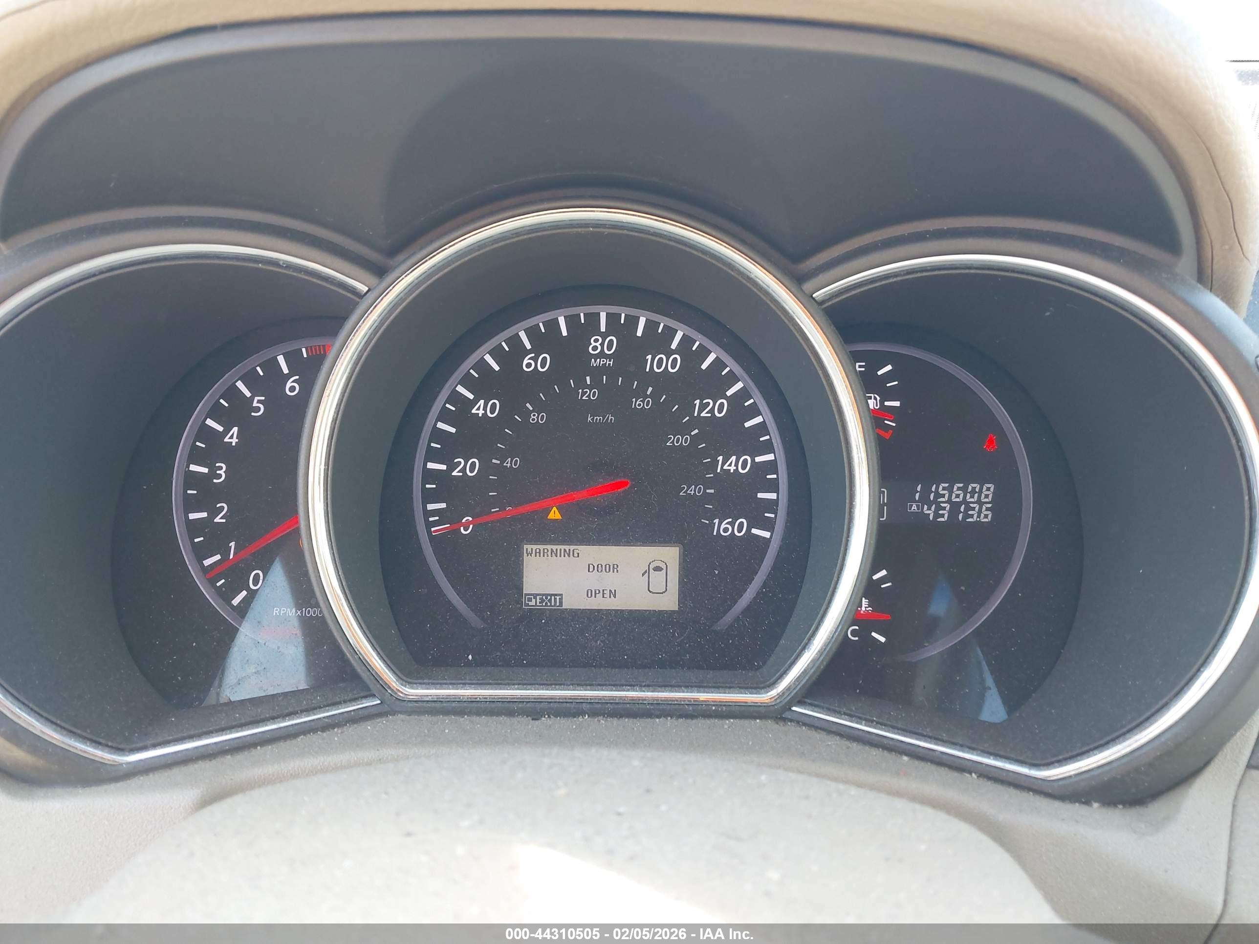 NISSAN MURANO image 7