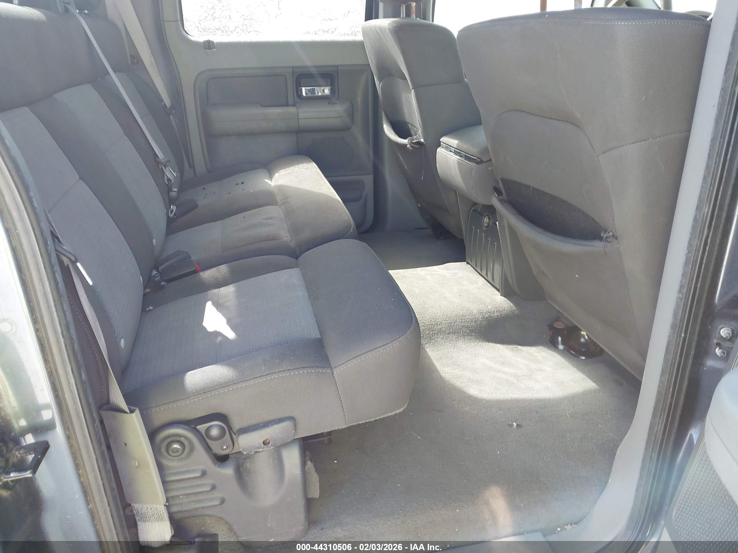 FORD F-150 image 8
