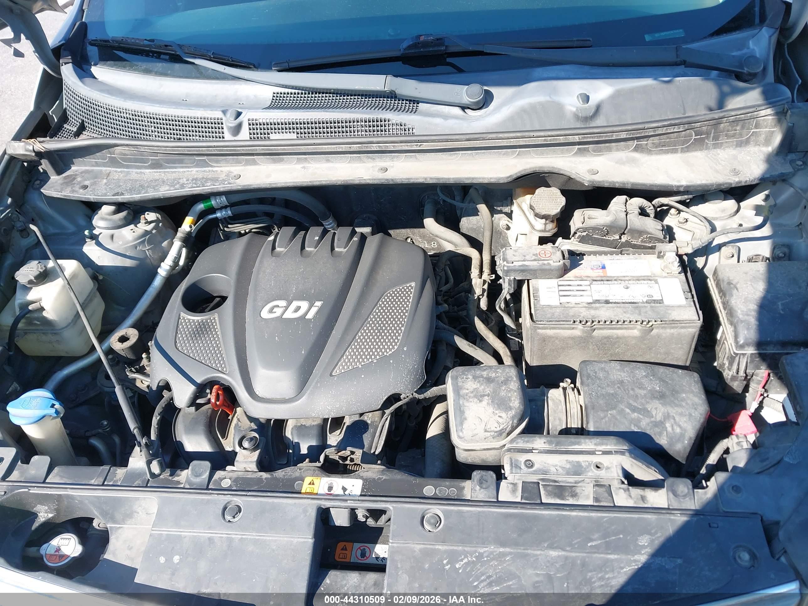 KIA SPORTAGE image 10