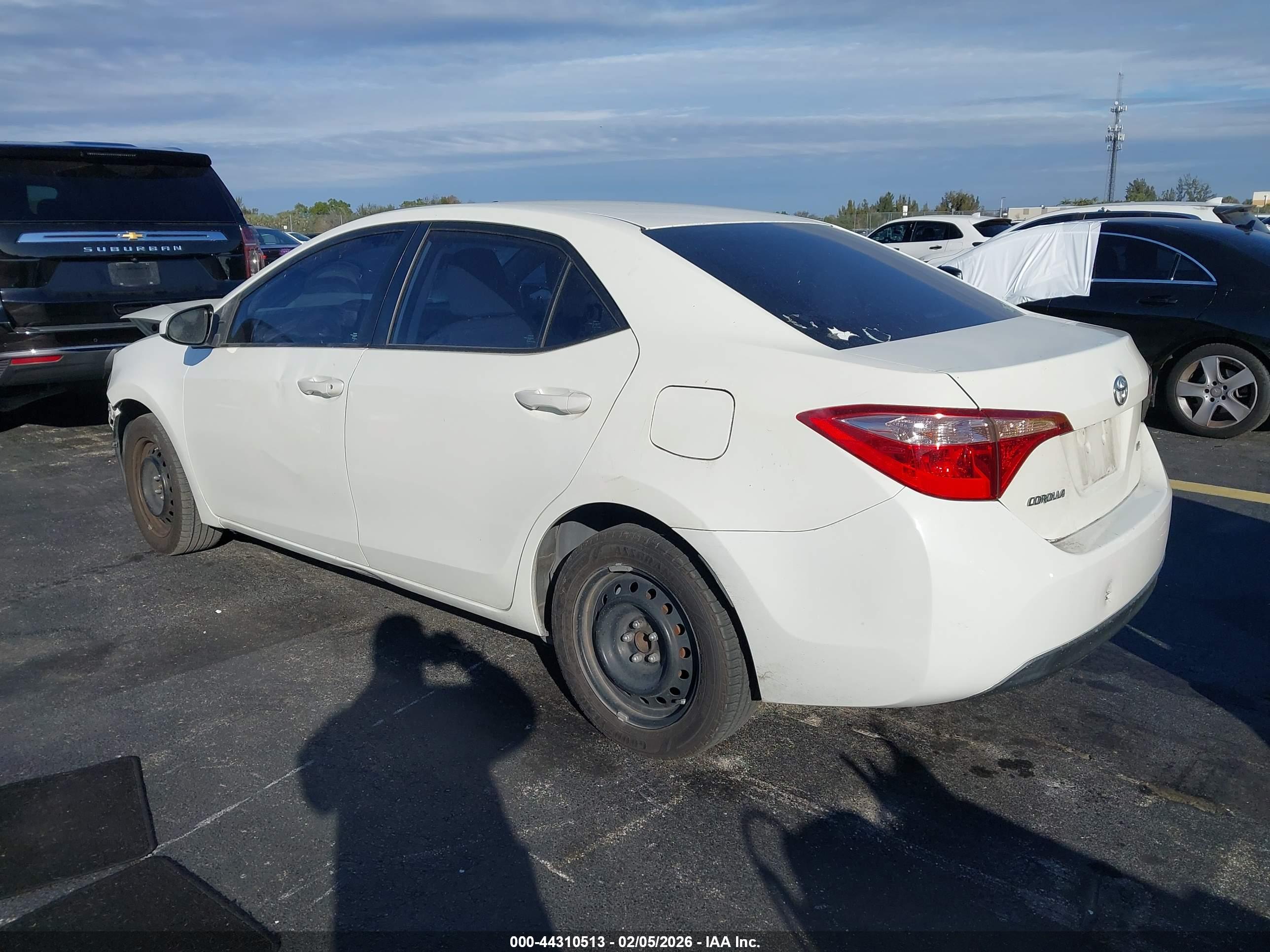TOYOTA COROLLA image 3