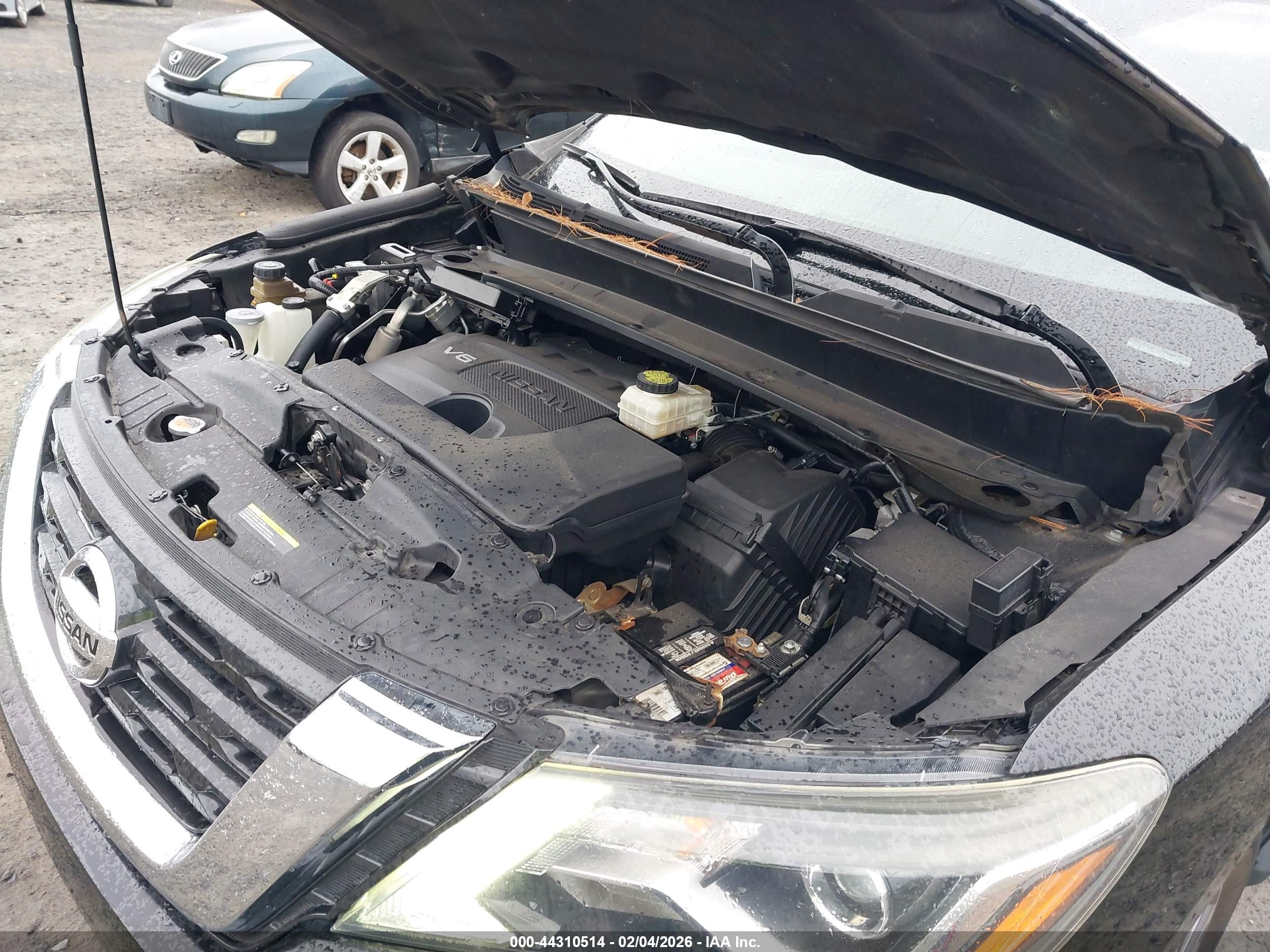 NISSAN PATHFINDER image 10