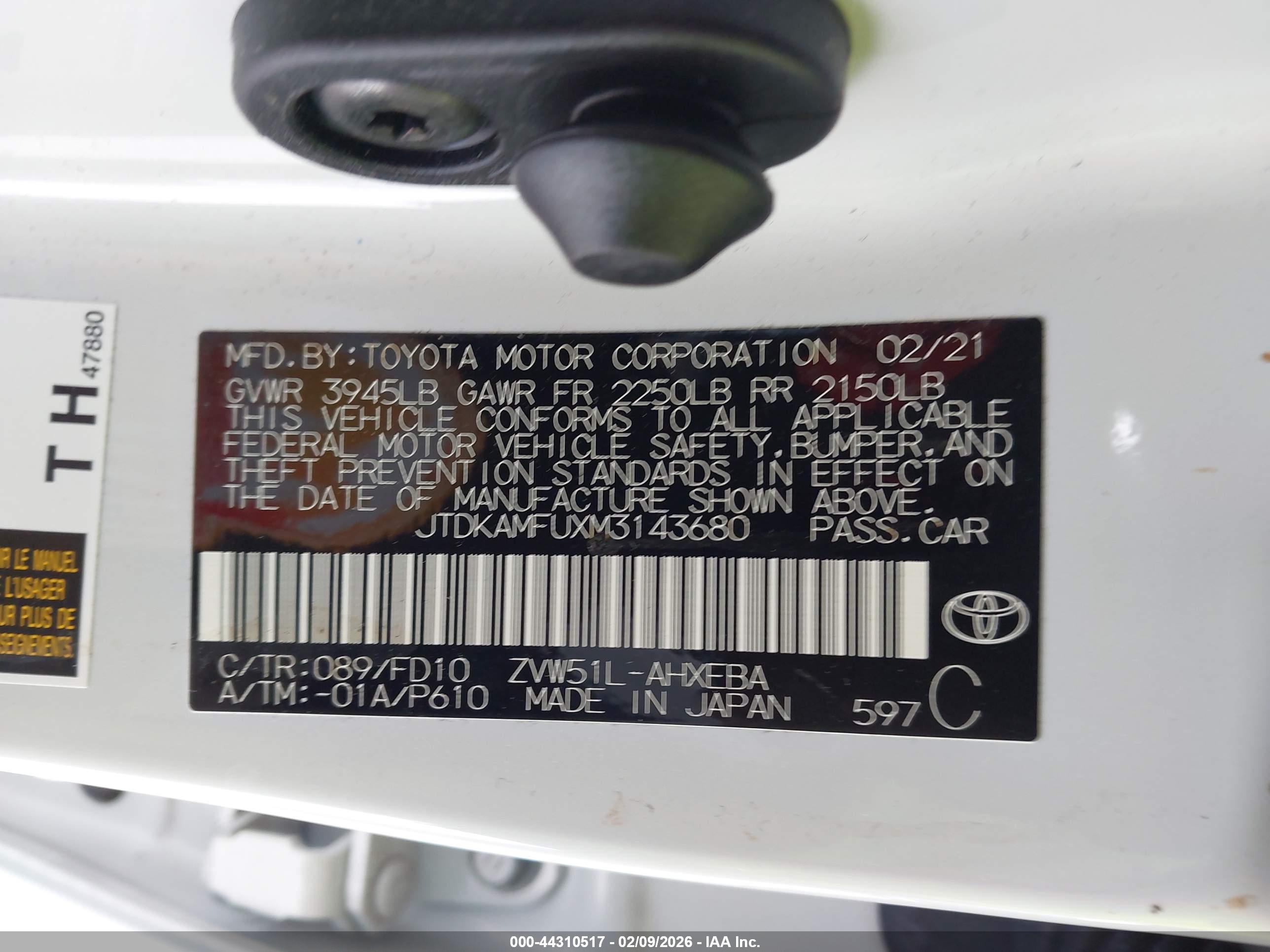 TOYOTA PRIUS image 9