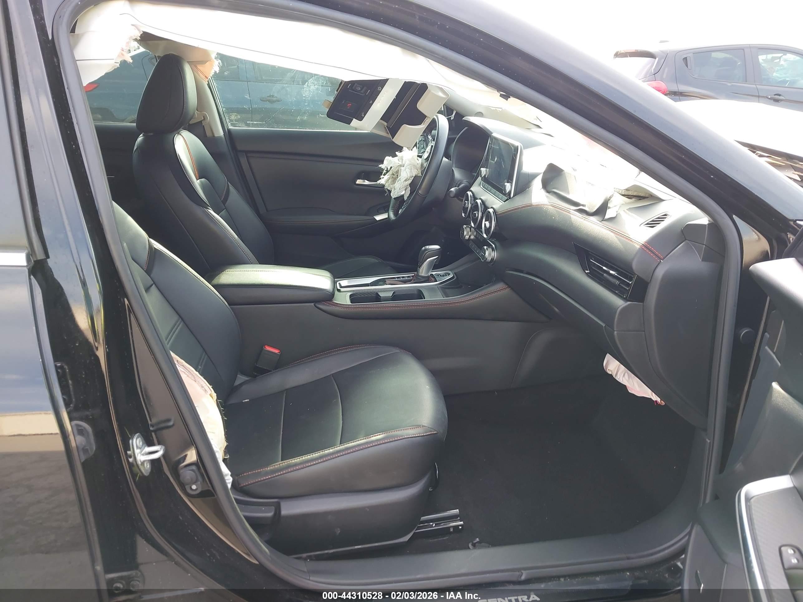 NISSAN SENTRA image 5