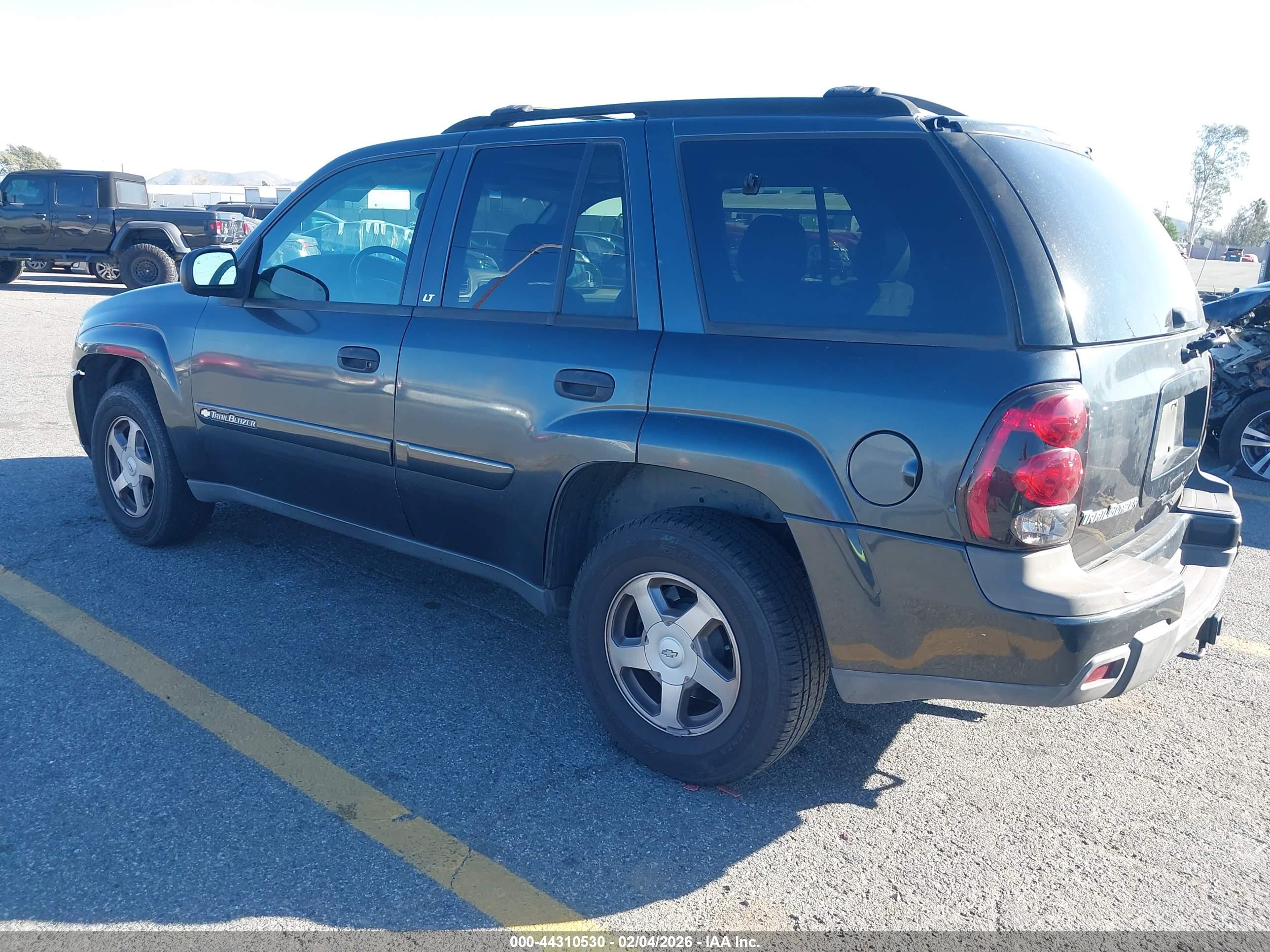 CHEVROLET TRAILBLAZER image 3