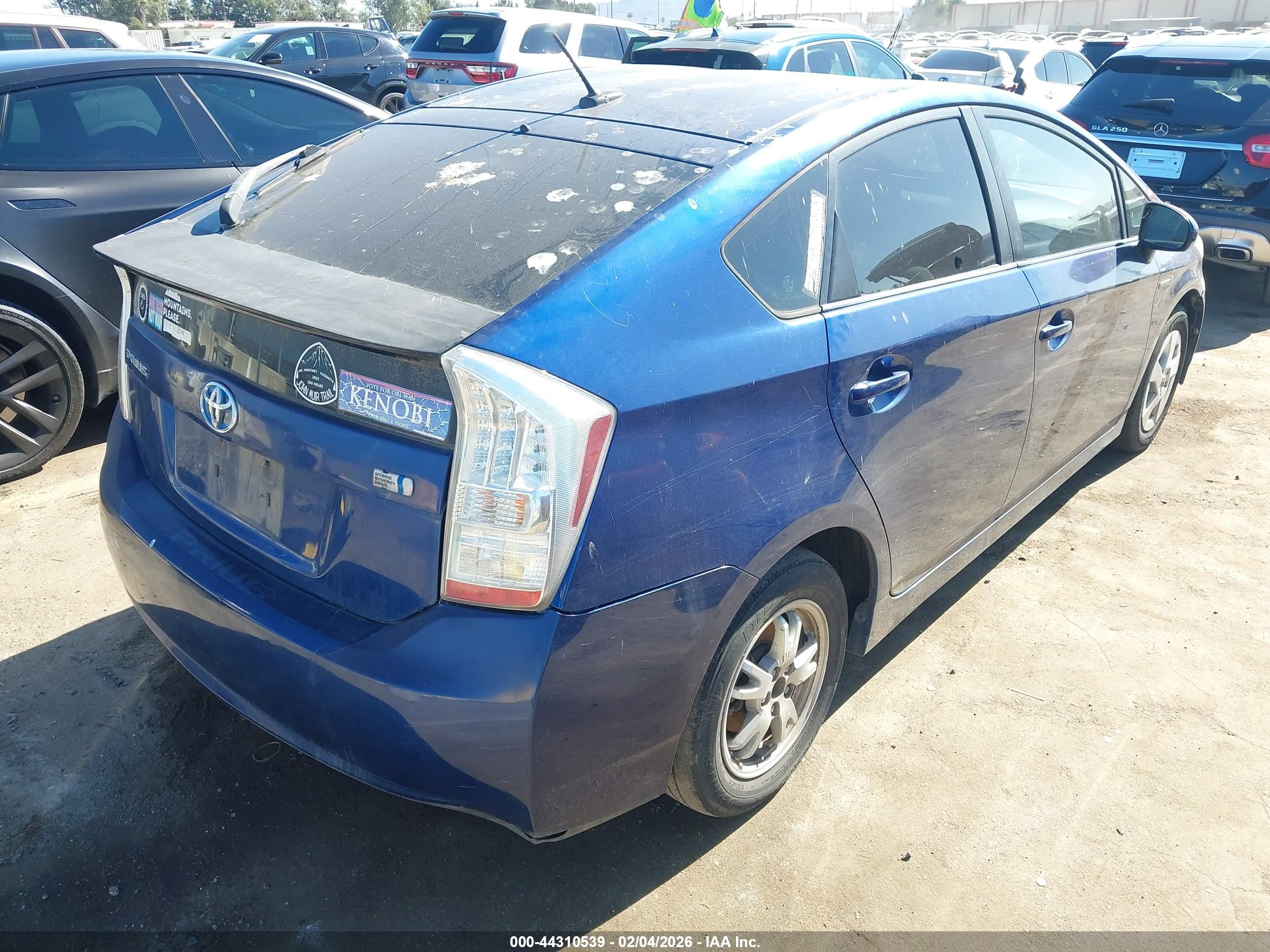 TOYOTA PRIUS image 4