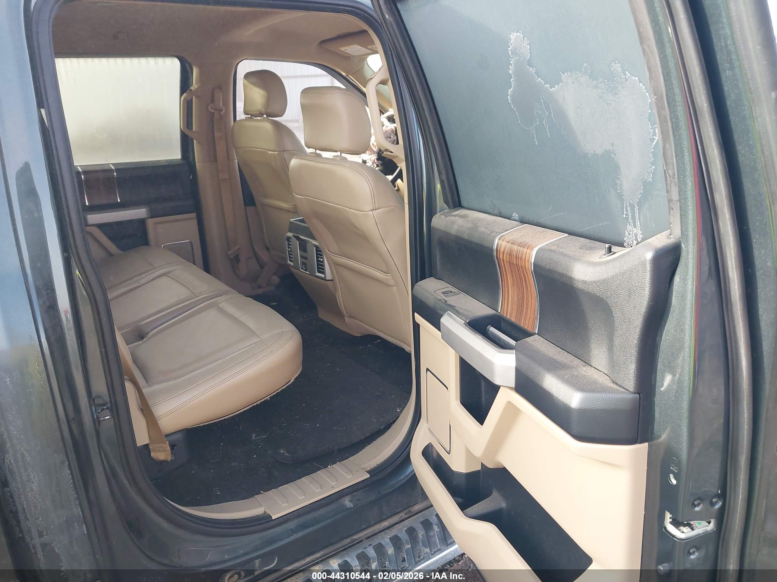FORD F-150 image 8