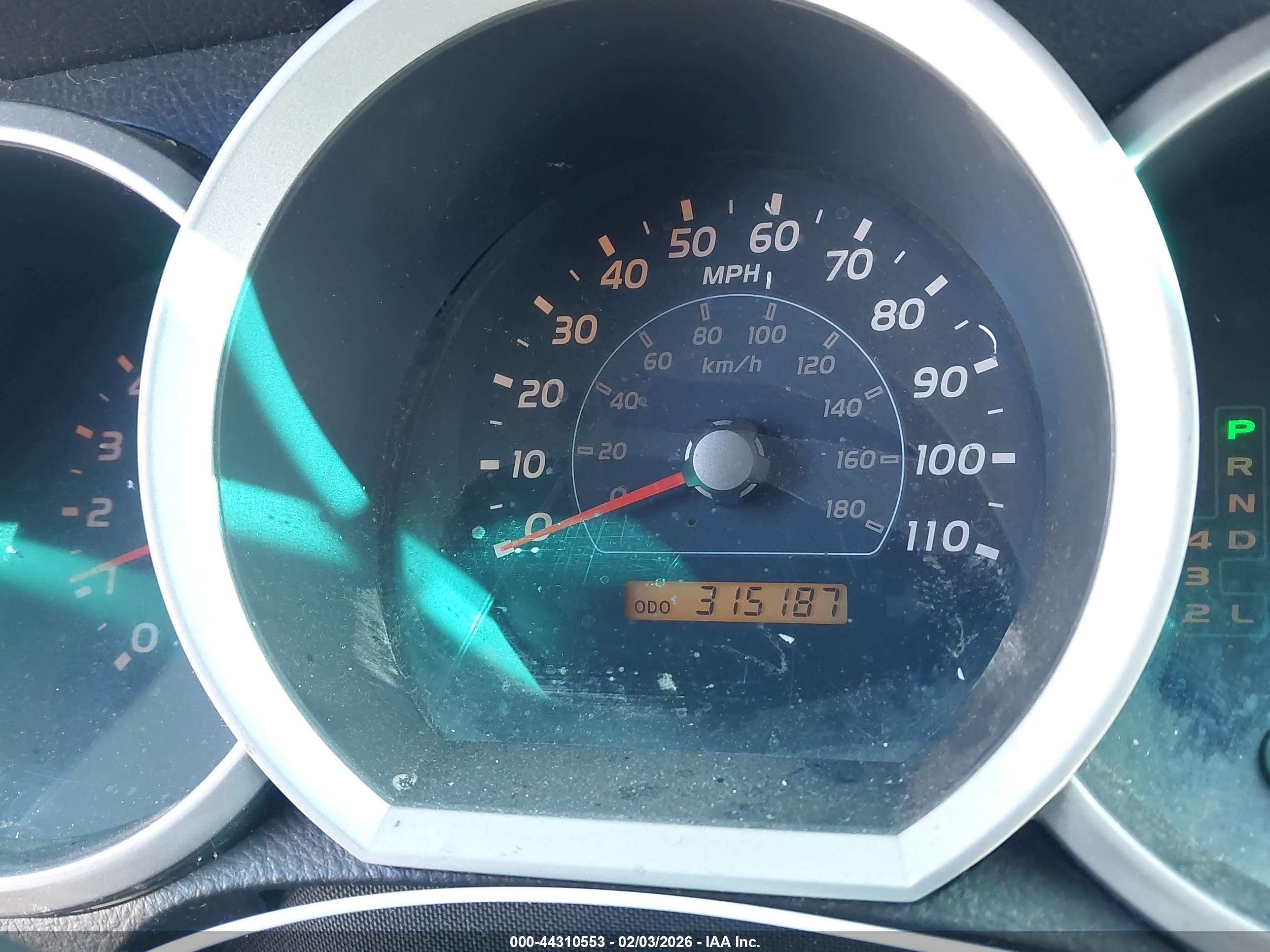 TOYOTA 4RUNNER image 7