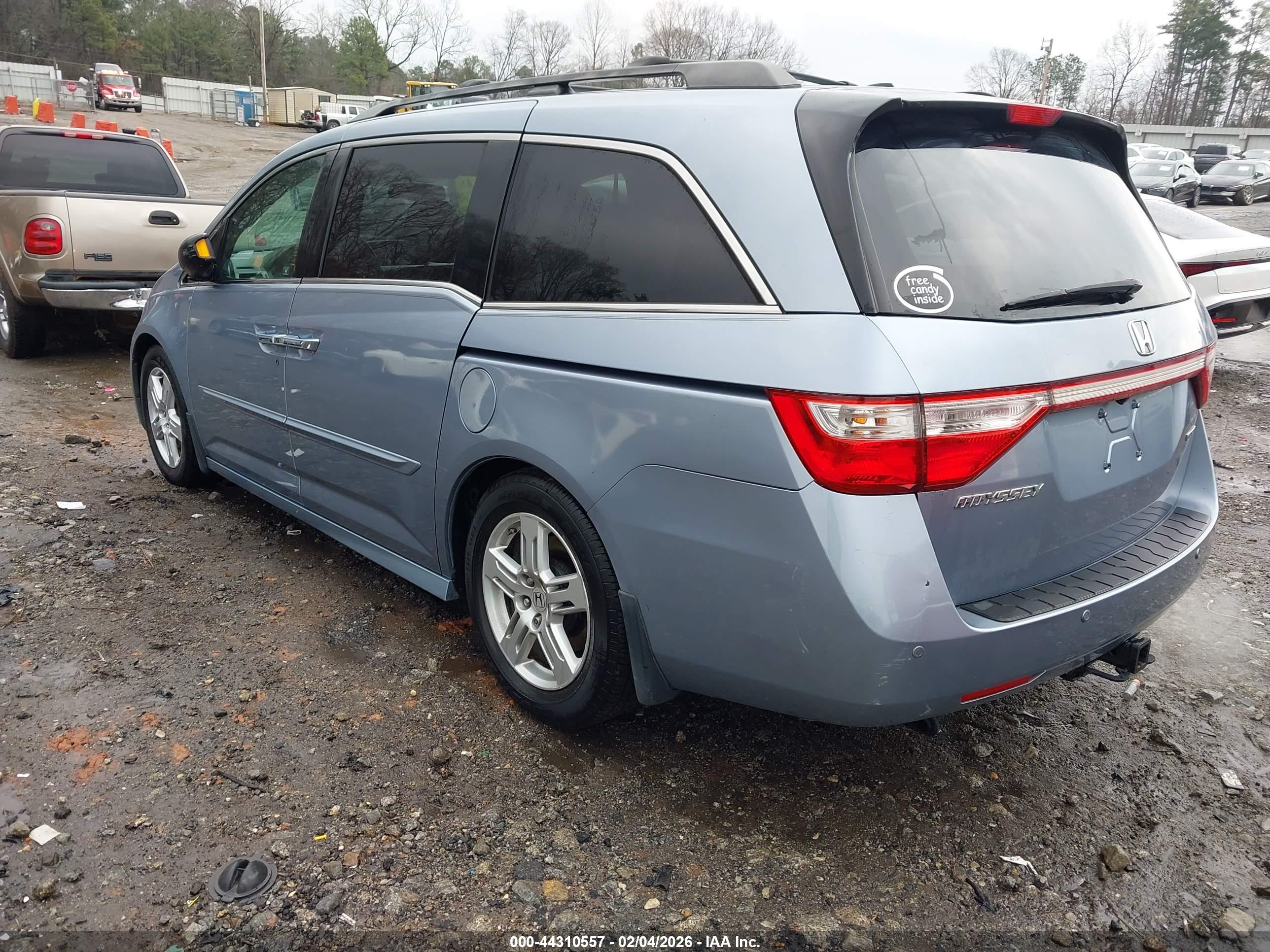 HONDA ODYSSEY image 3