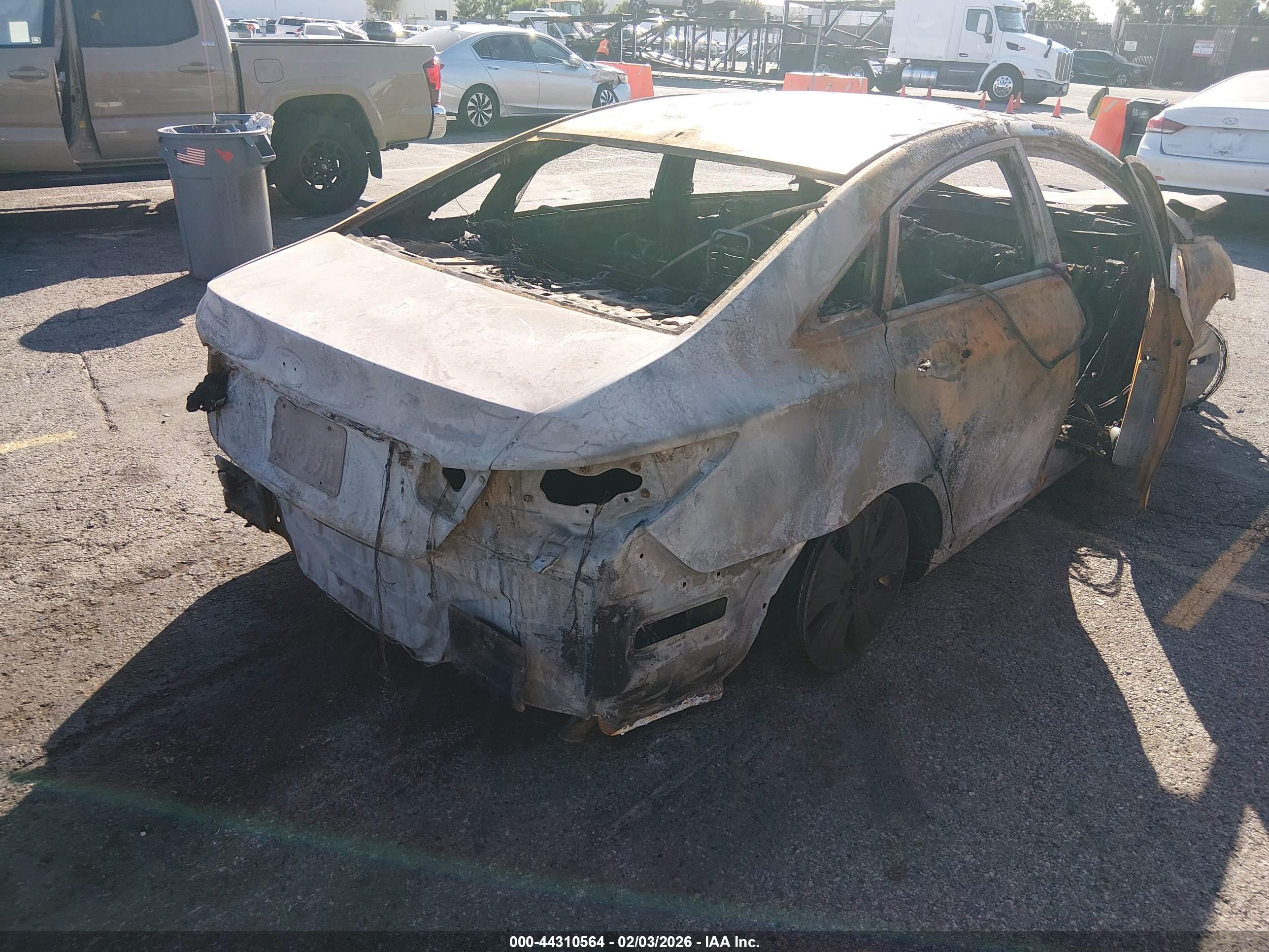 HYUNDAI SONATA image 4