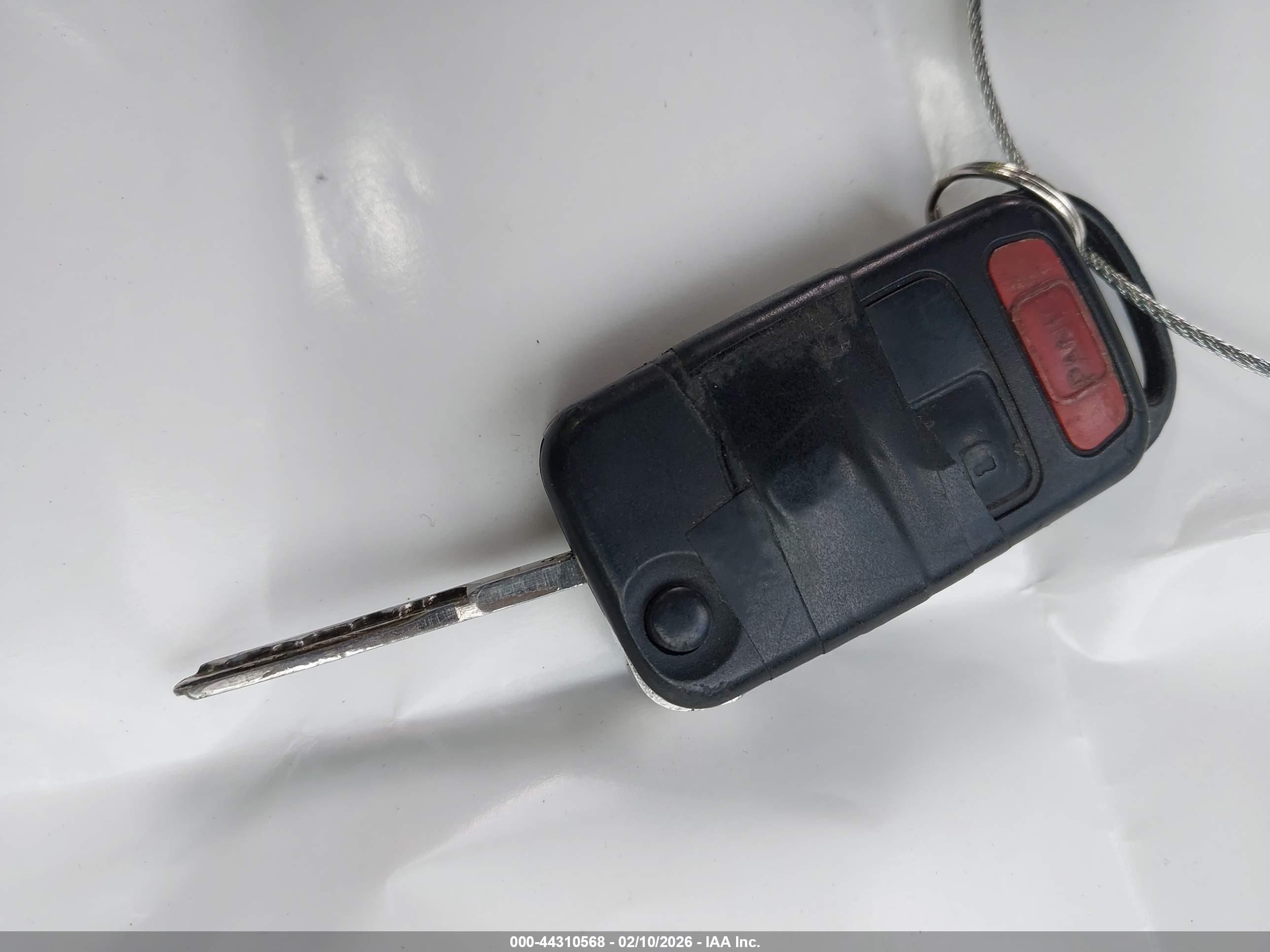 MERCEDES-BENZ SLK image 11