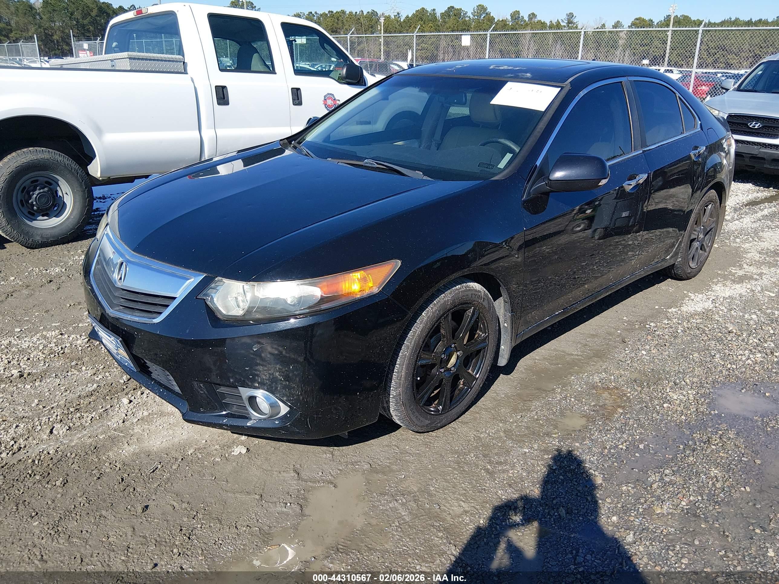 ACURA TSX image 2