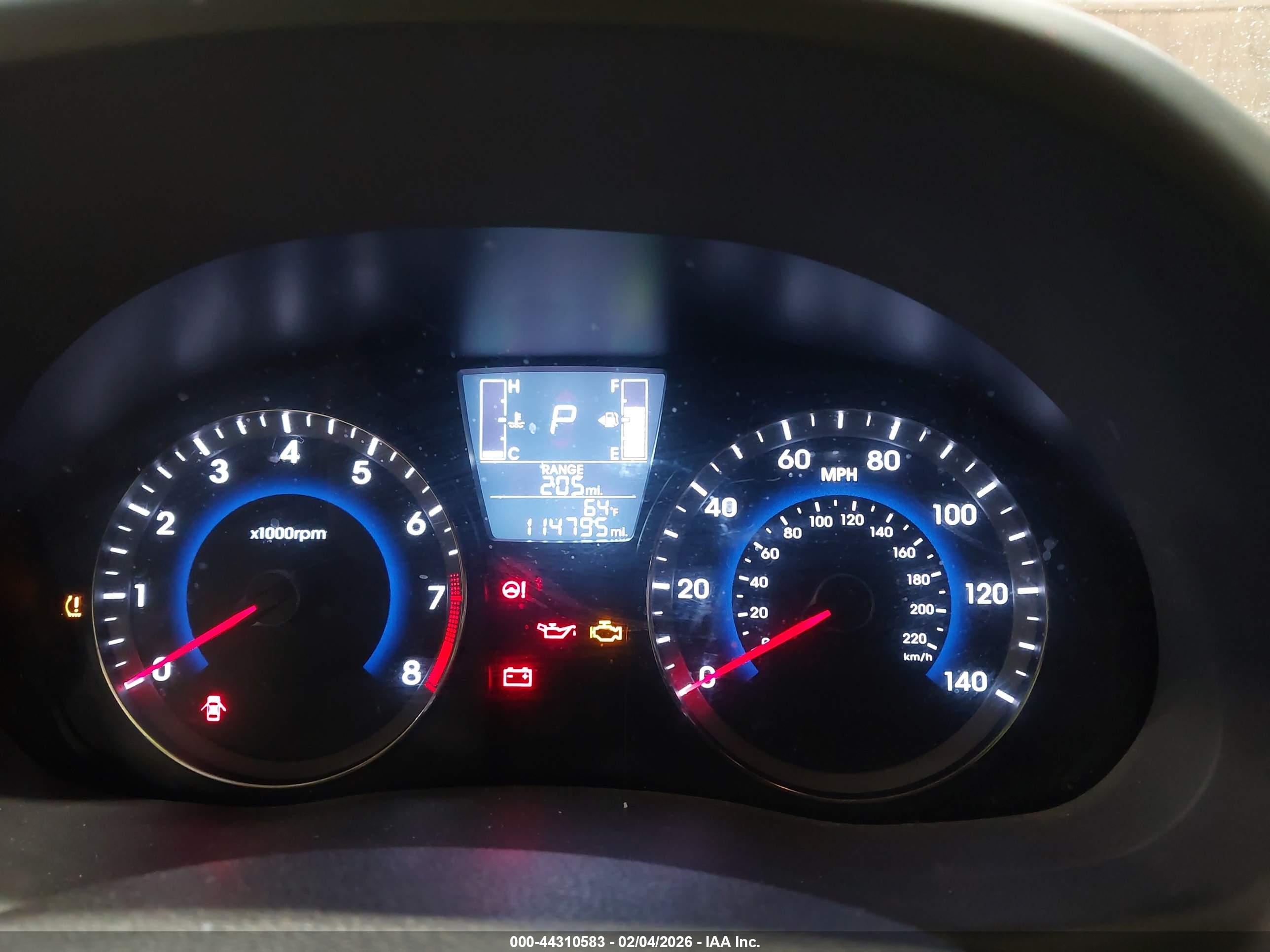 HYUNDAI ACCENT image 7