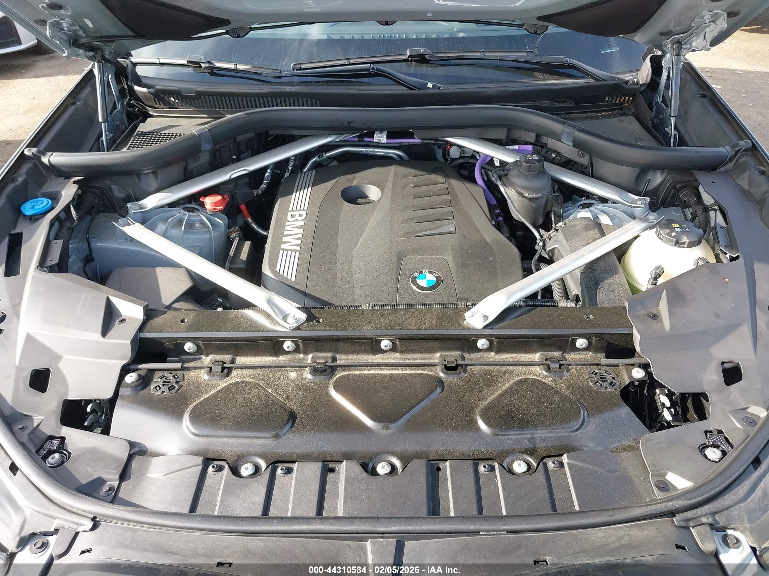 BMW X5 image 10