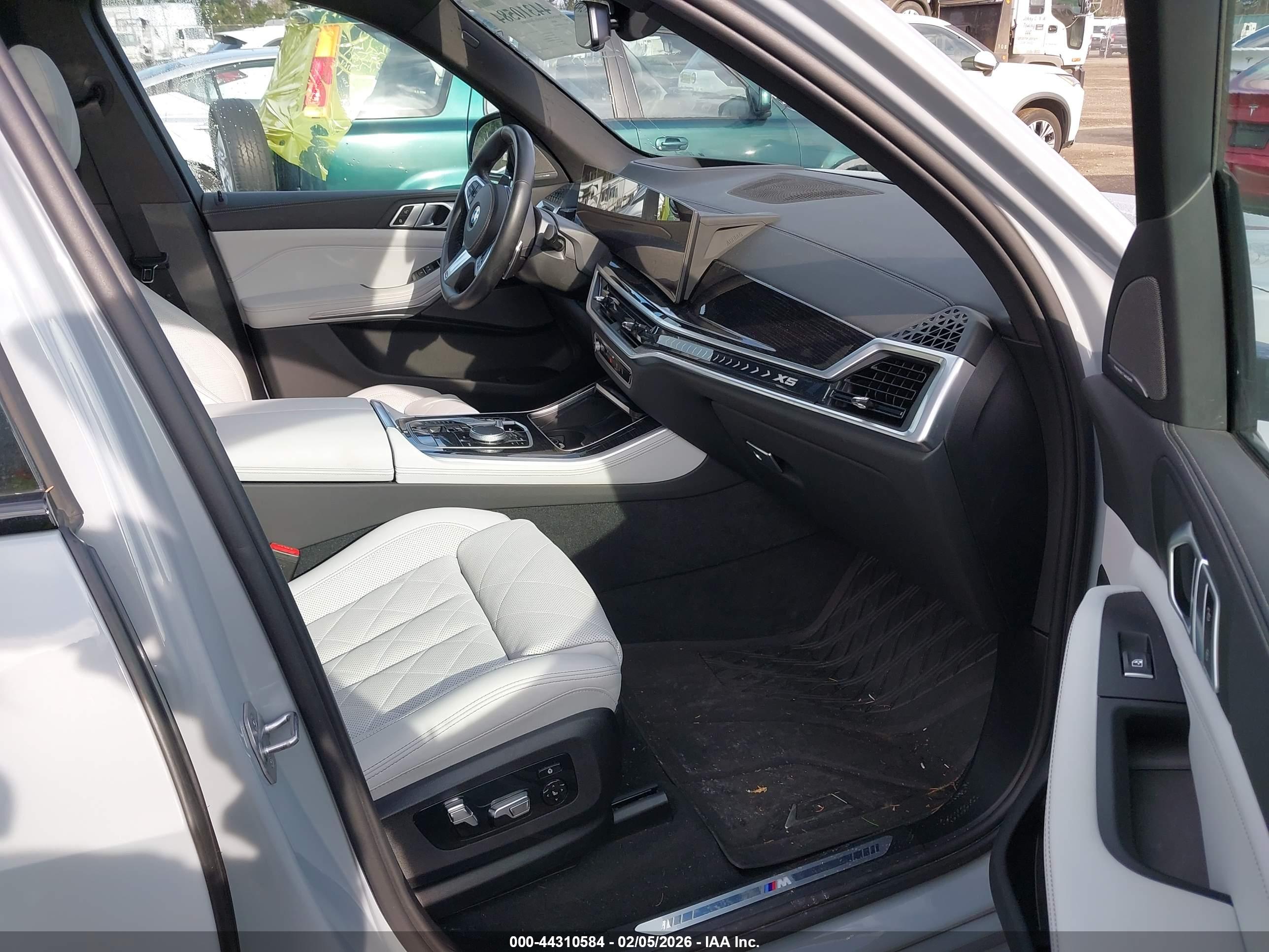 BMW X5 image 5