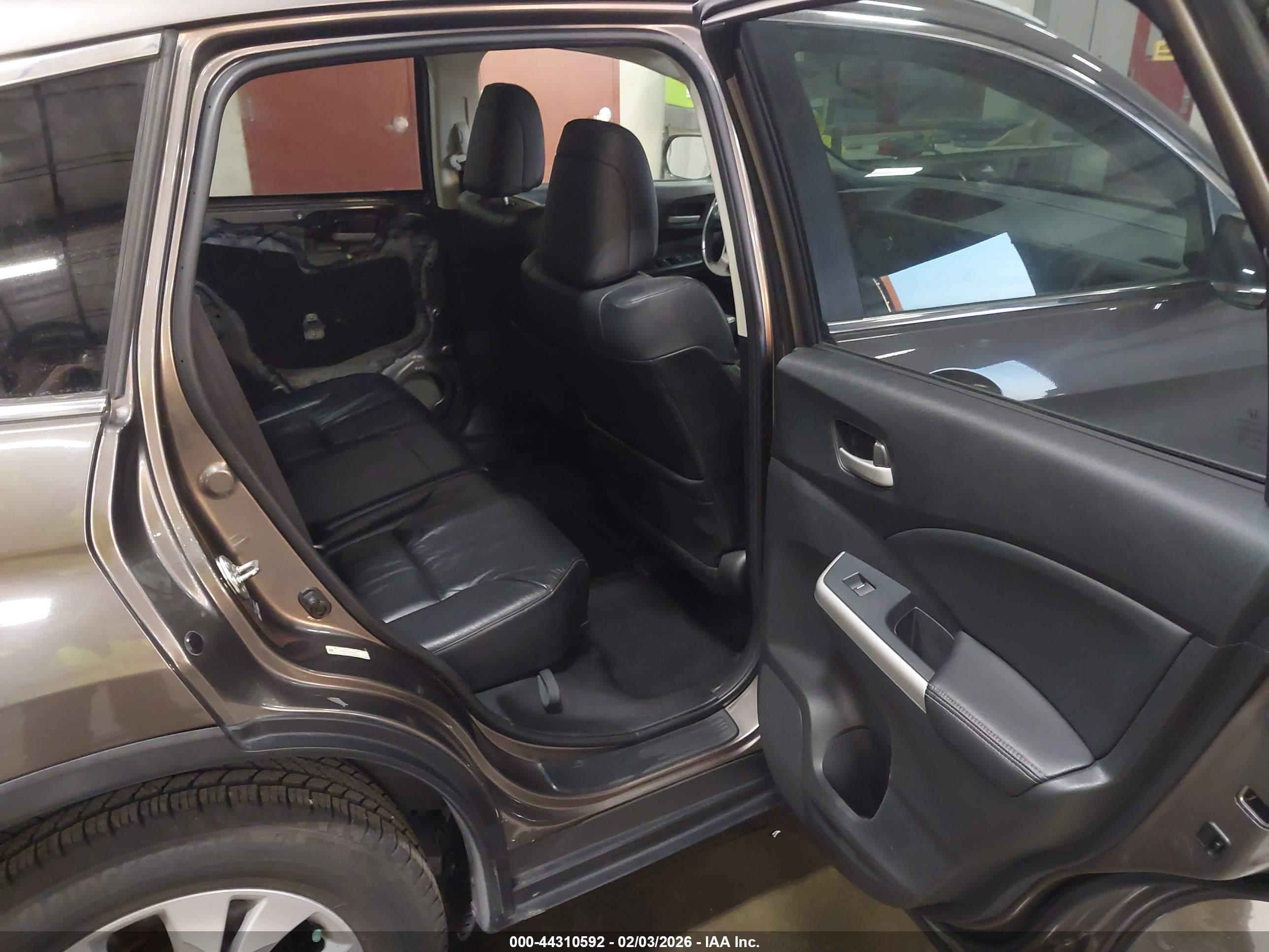 HONDA CR-V image 8