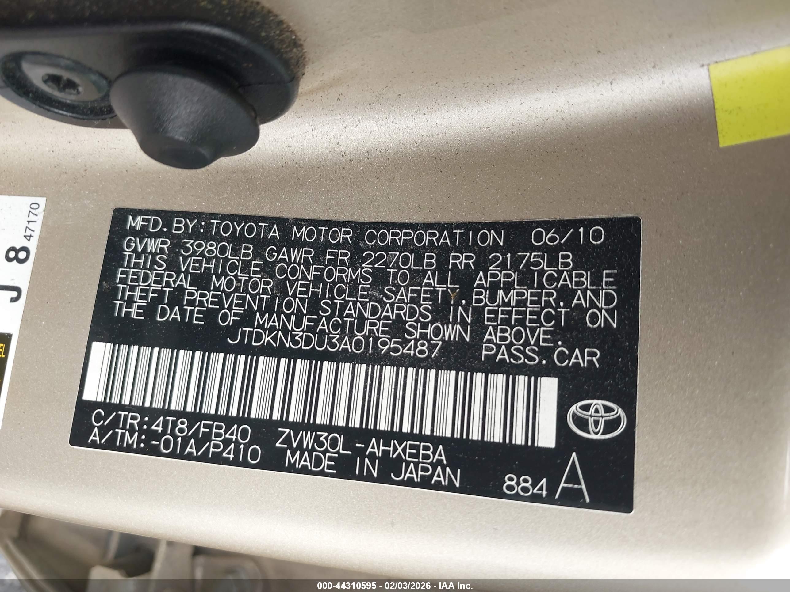 TOYOTA PRIUS image 9
