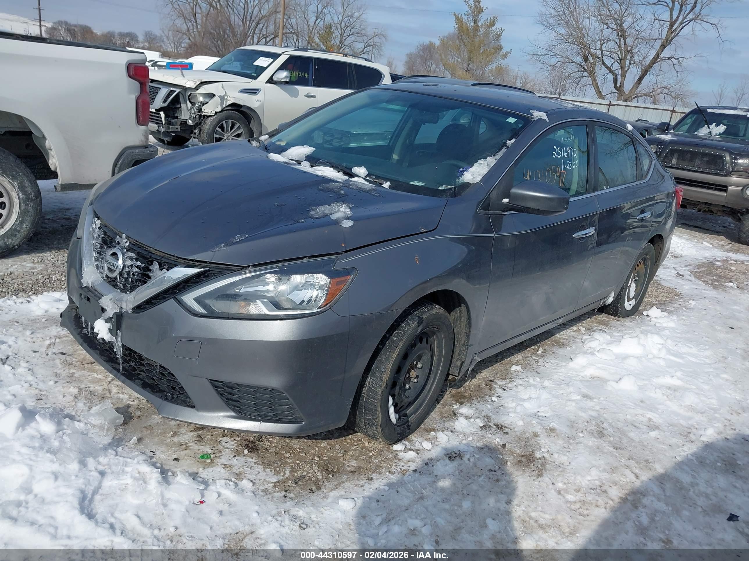 NISSAN SENTRA image 2