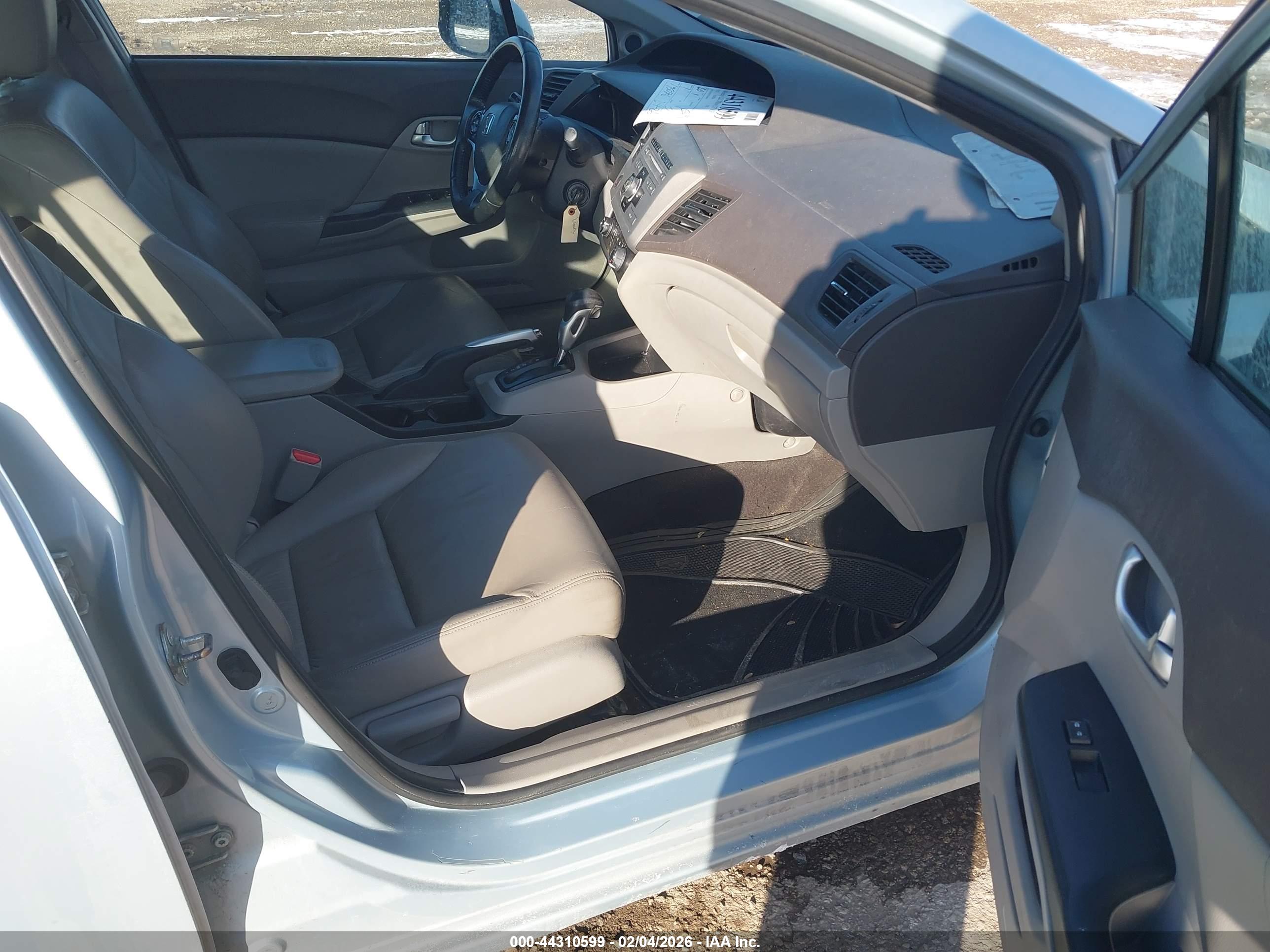 HONDA CIVIC image 5