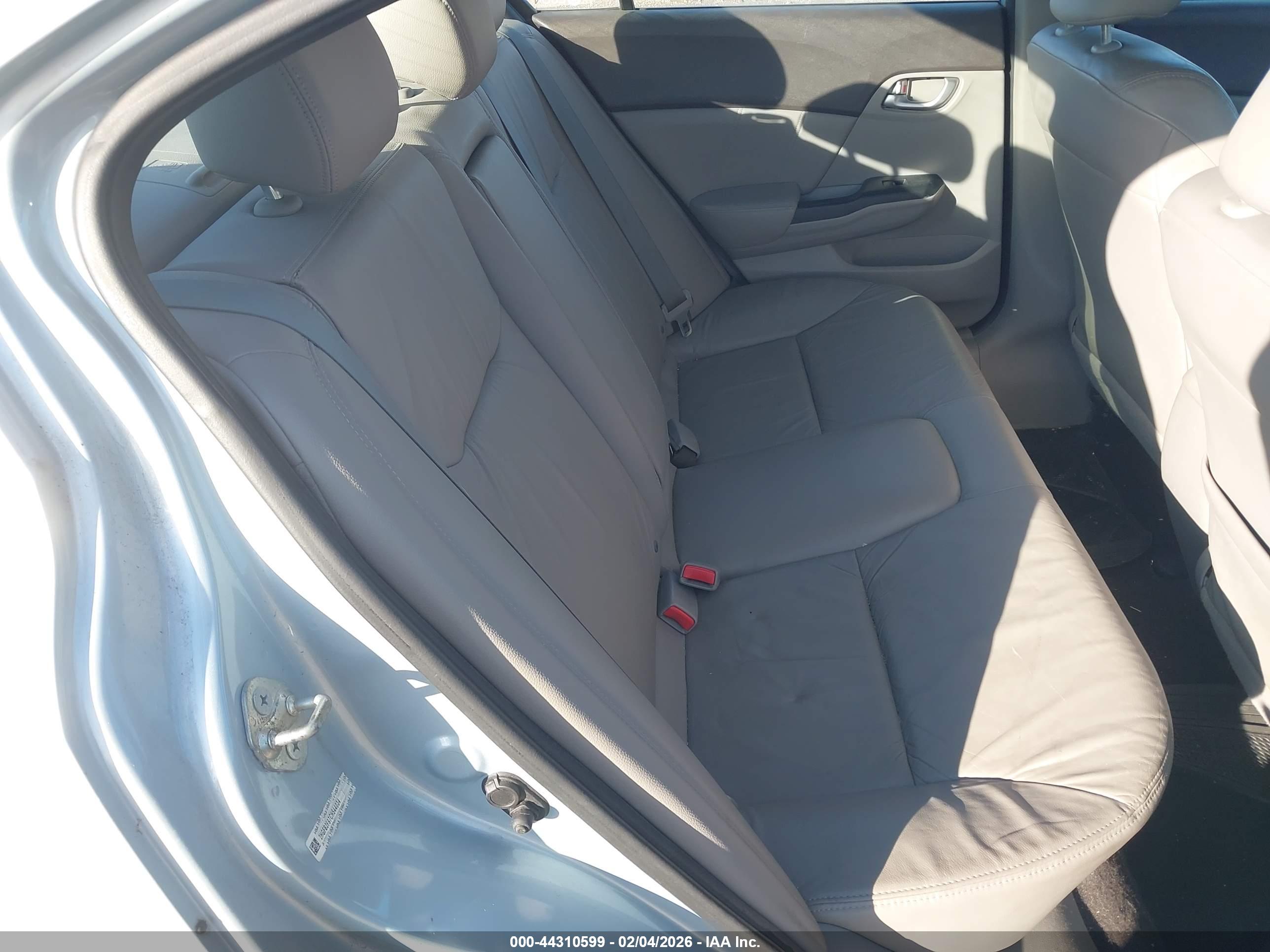 HONDA CIVIC image 8
