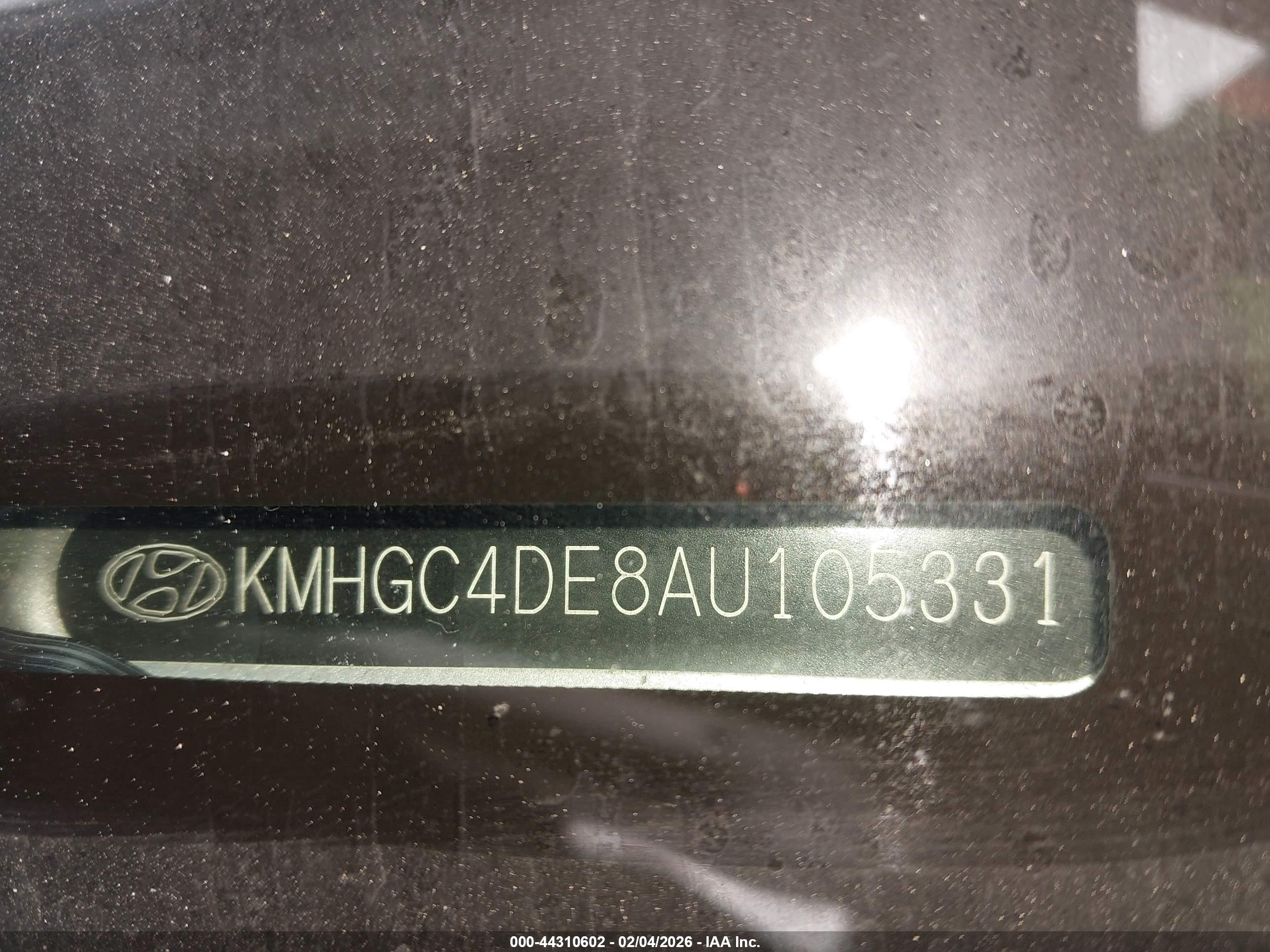 HYUNDAI GENESIS image 9