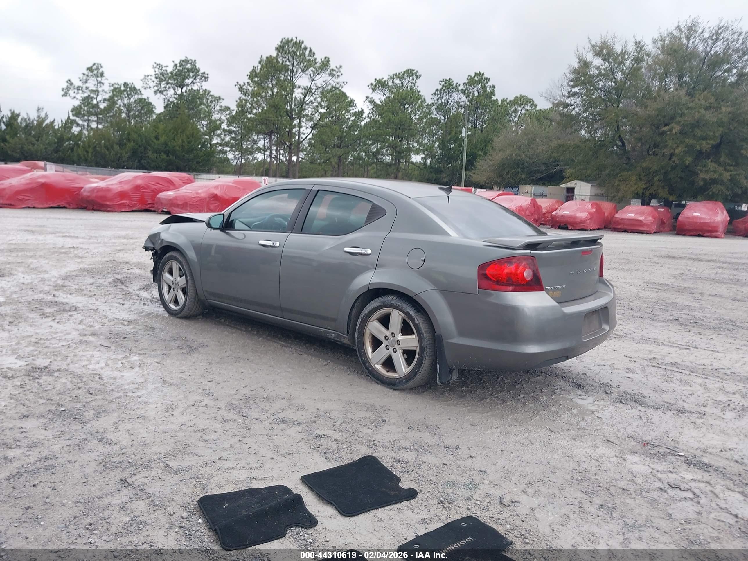DODGE AVENGER image 3