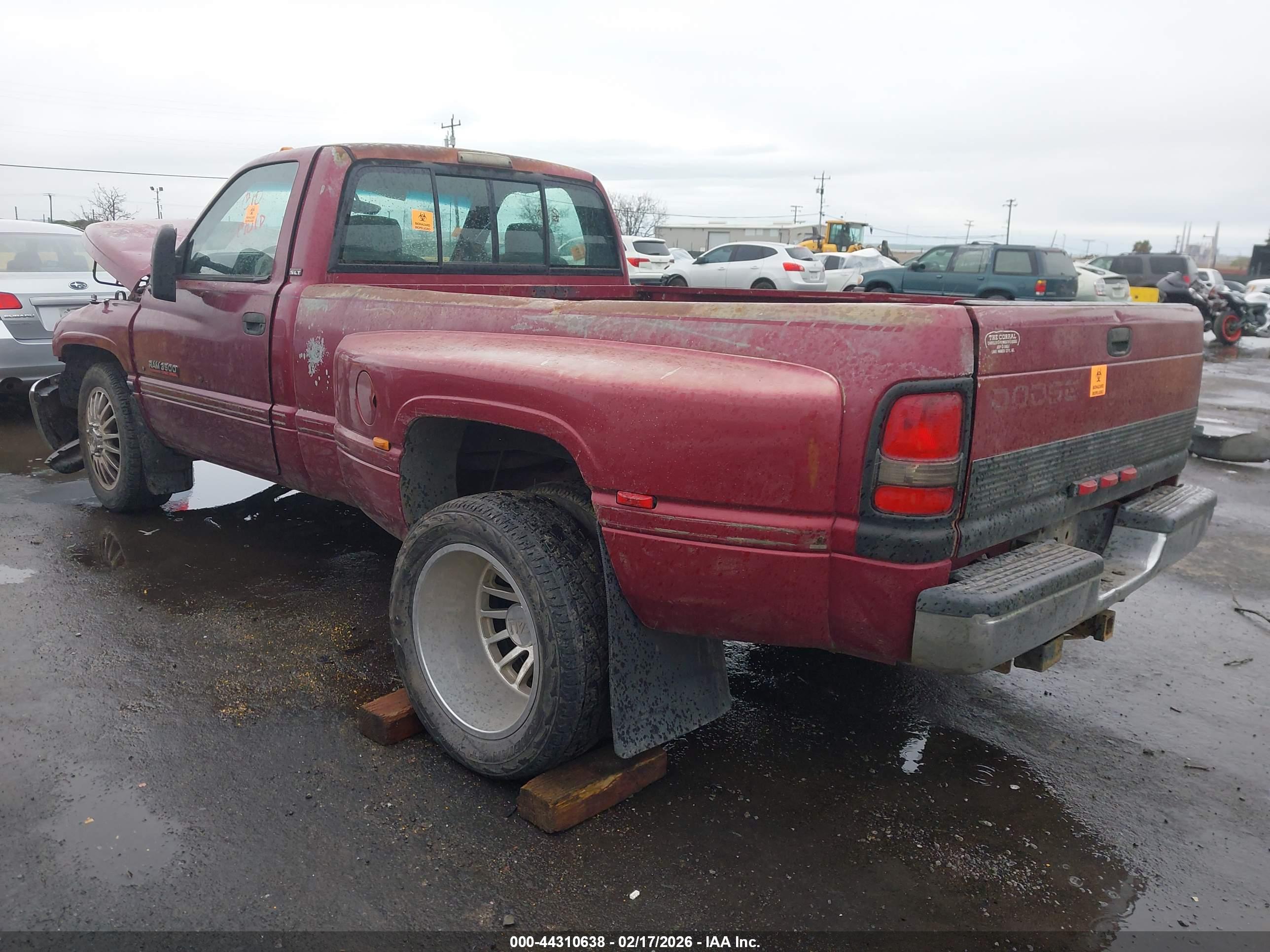 DODGE RAM image 3