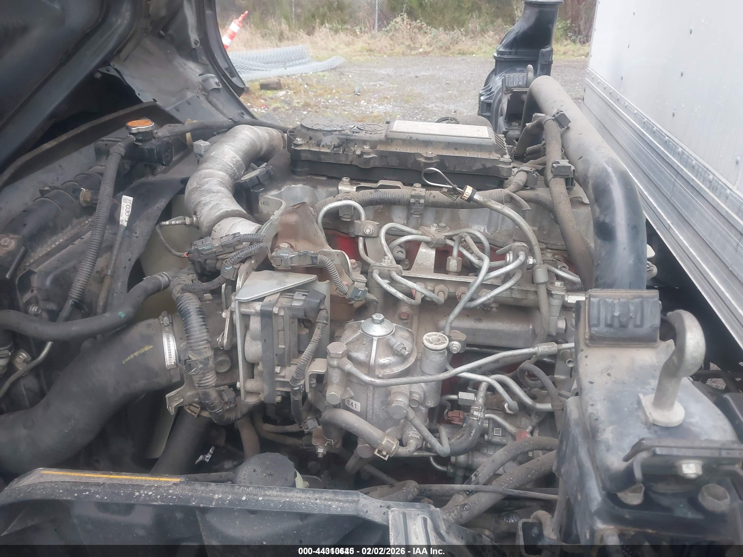 HINO 195 image 10