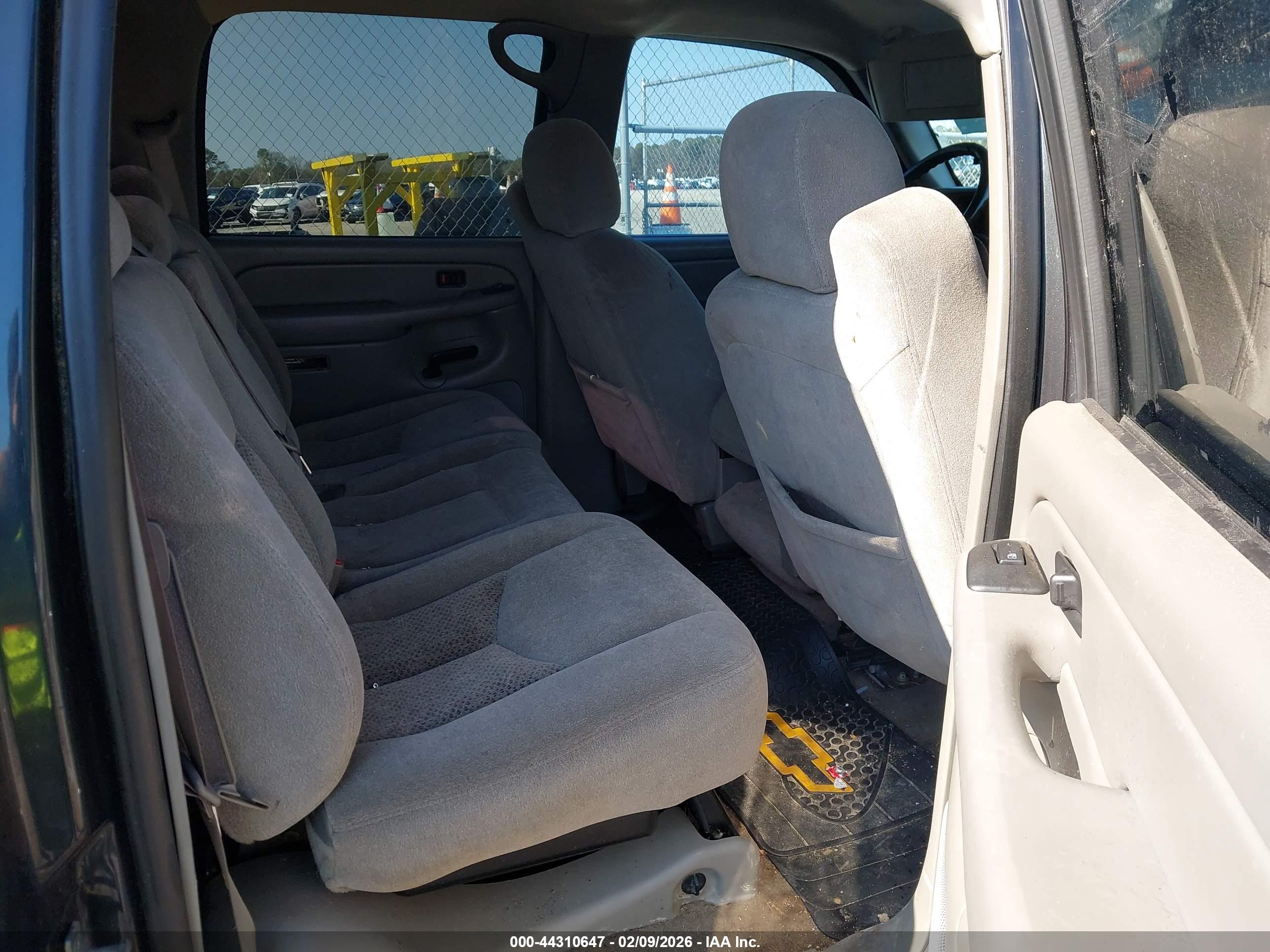 CHEVROLET AVALANCHE image 8