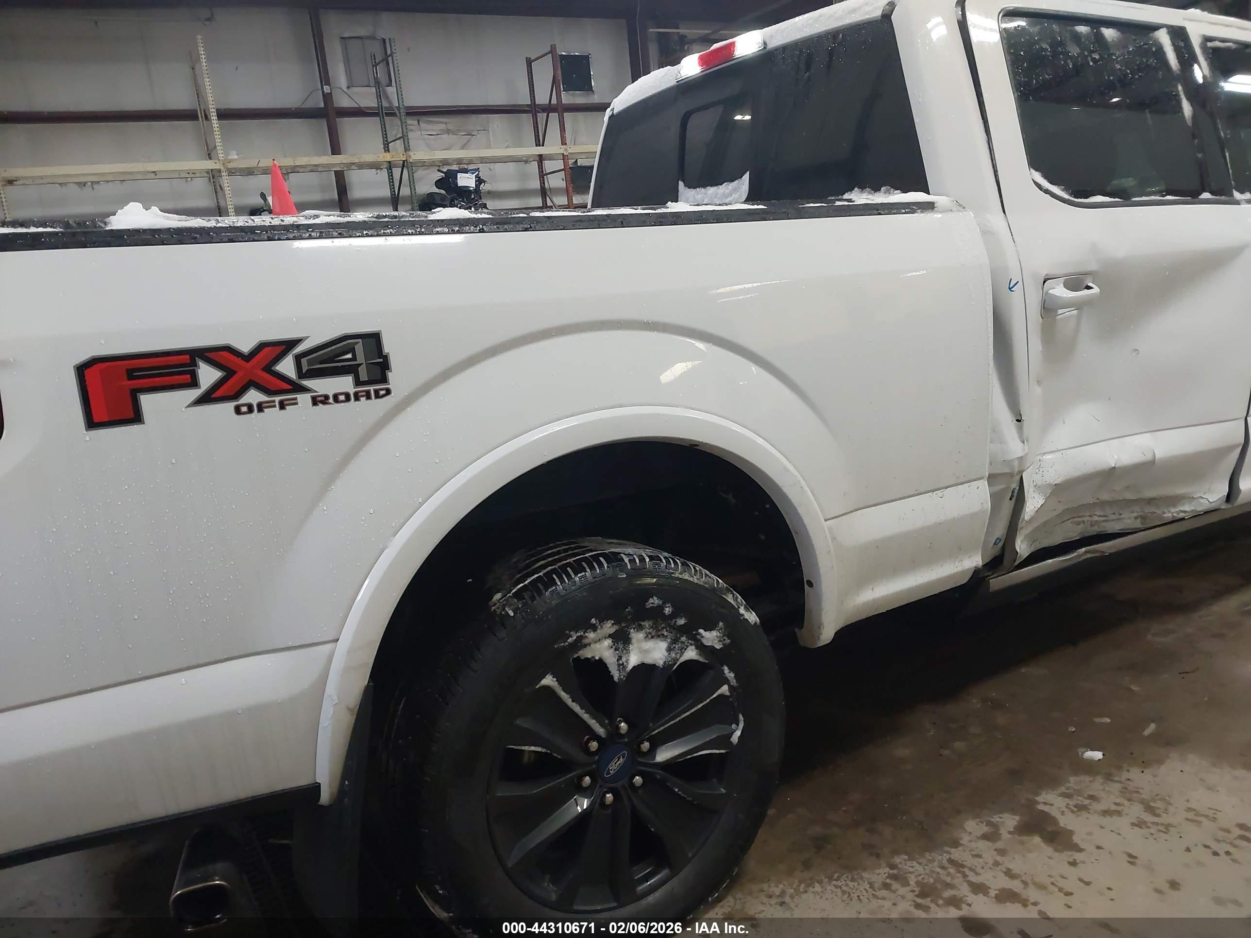 FORD F-150 image 4