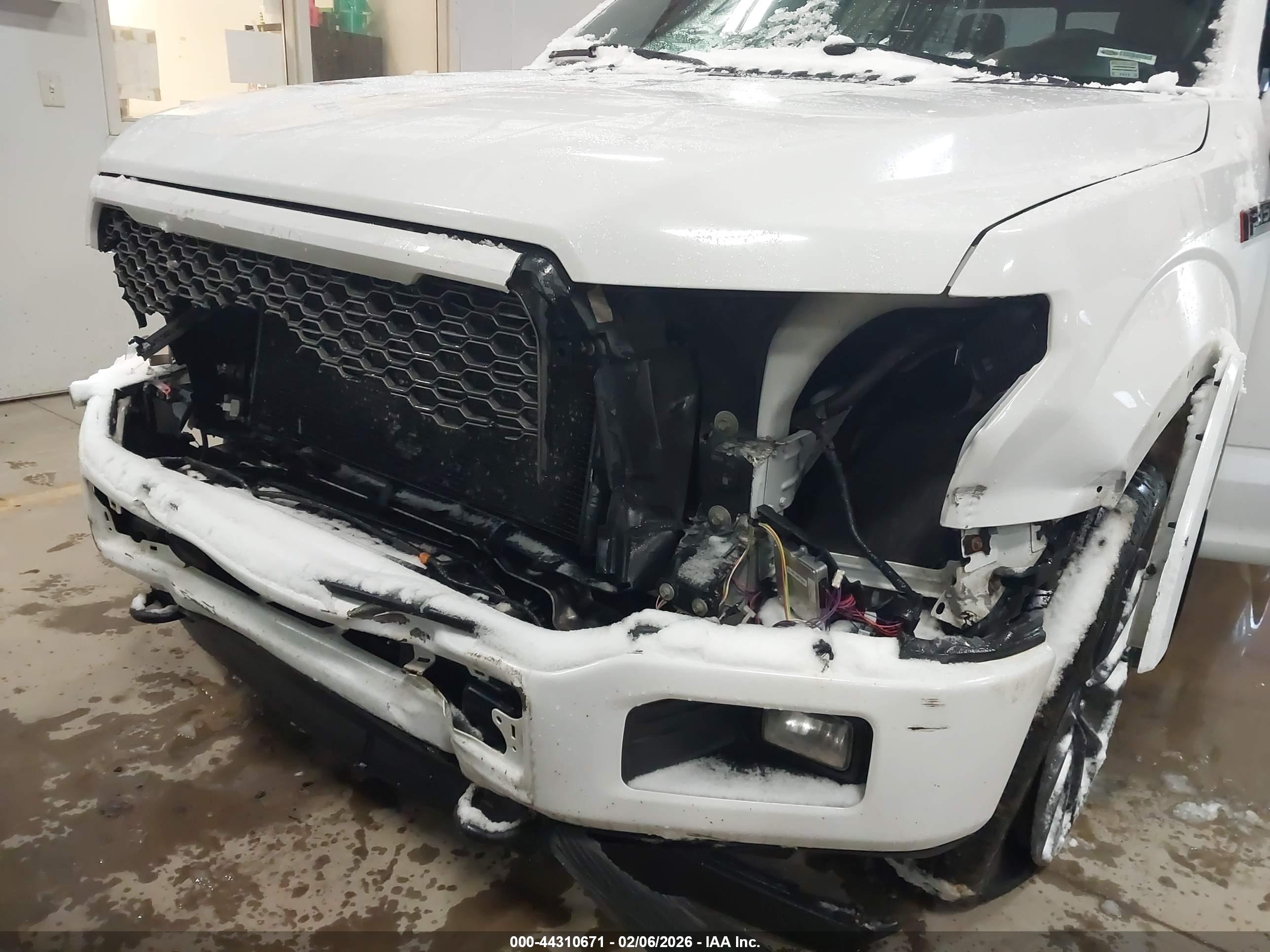 FORD F-150 image 6