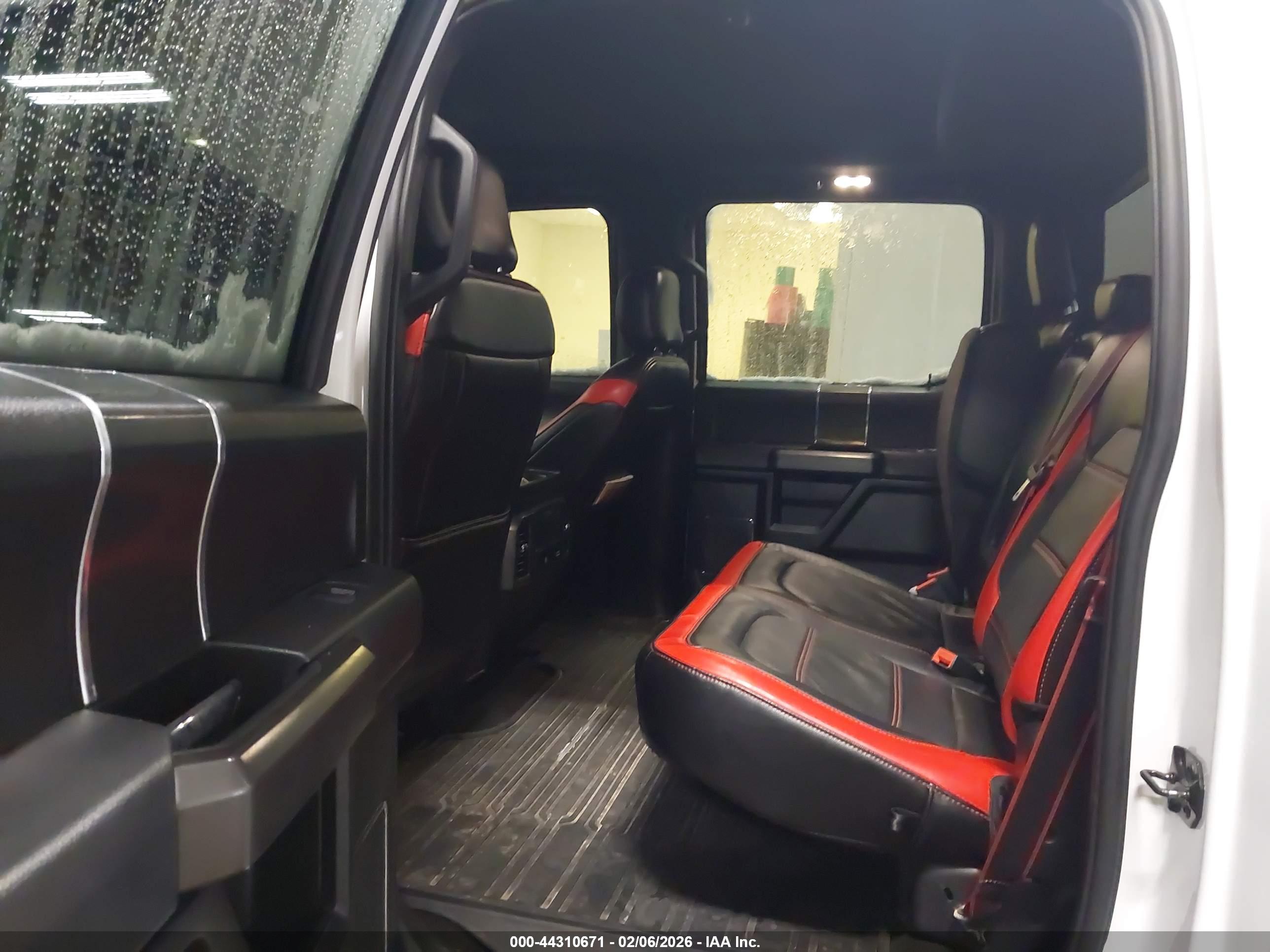 FORD F-150 image 8