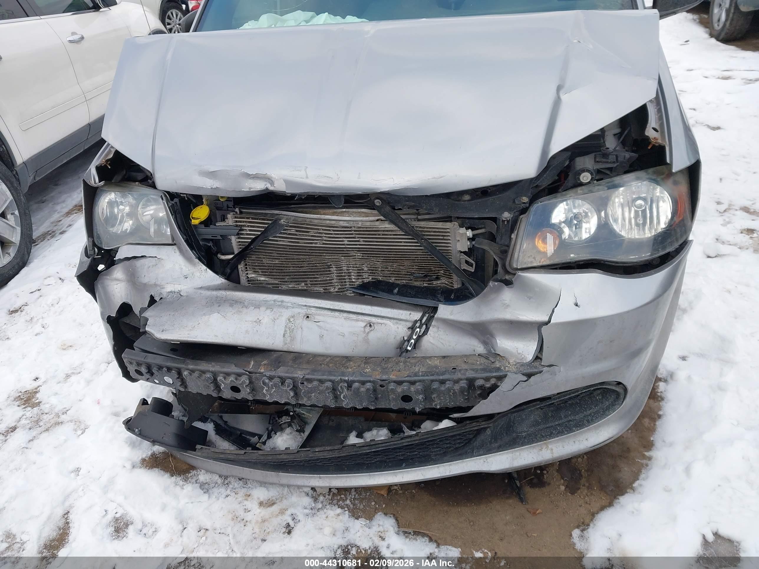 DODGE GRAND image 6