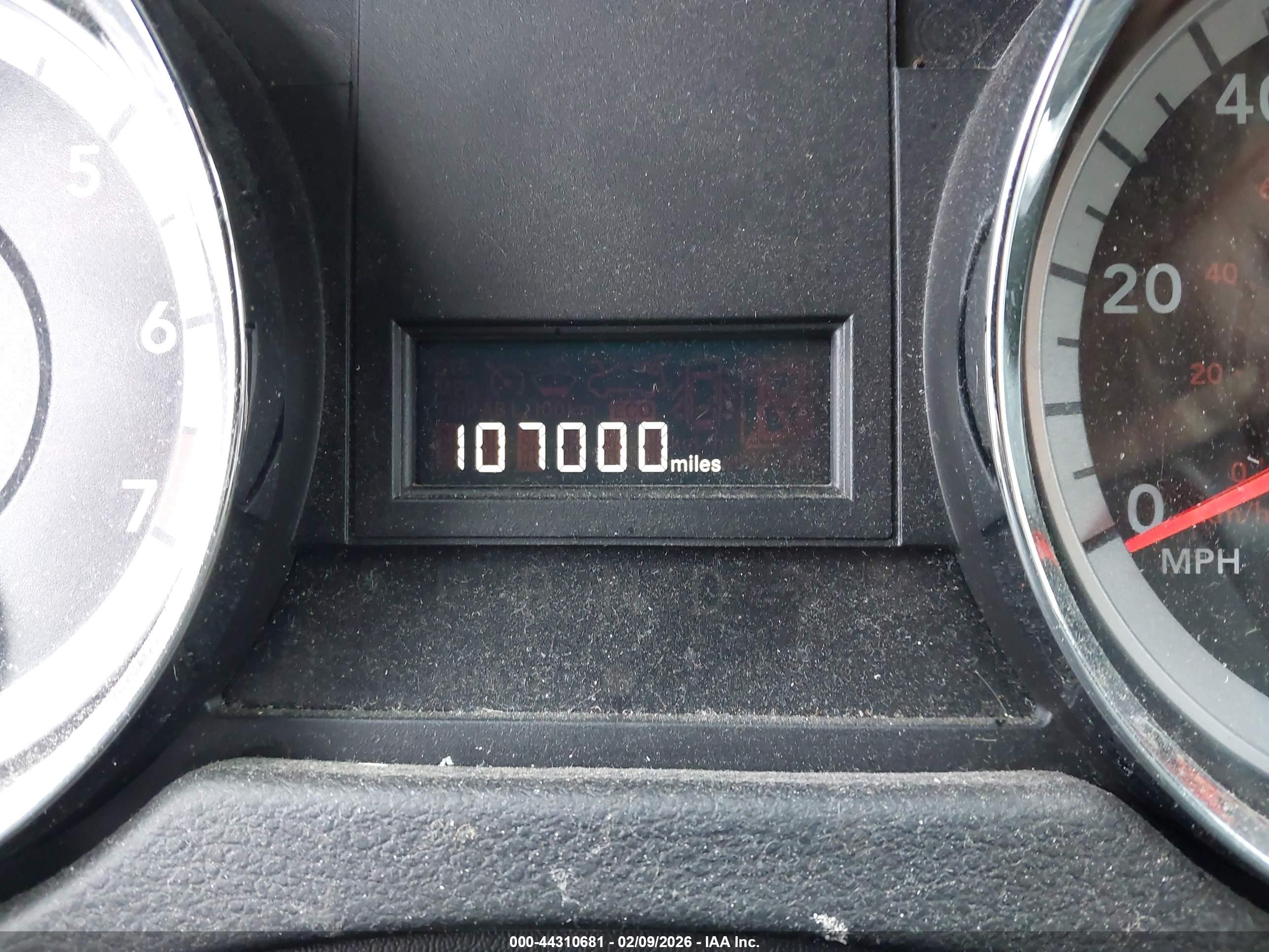 DODGE GRAND image 7