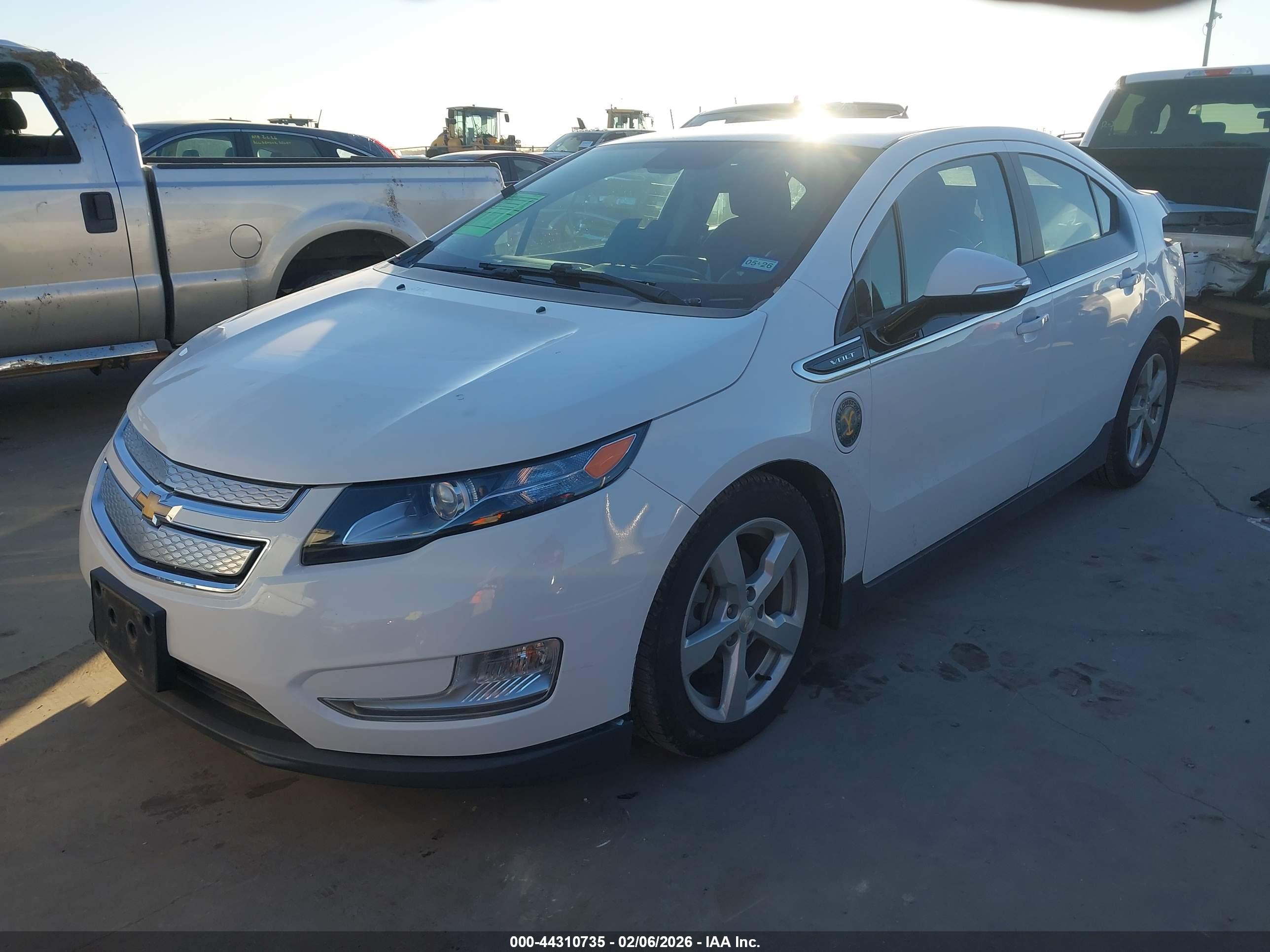 CHEVROLET VOLT image 2