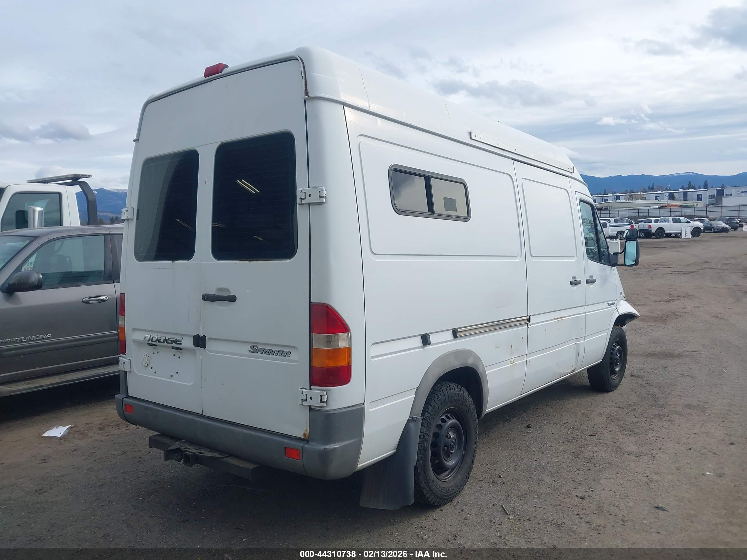 DODGE SPRINTER image 4