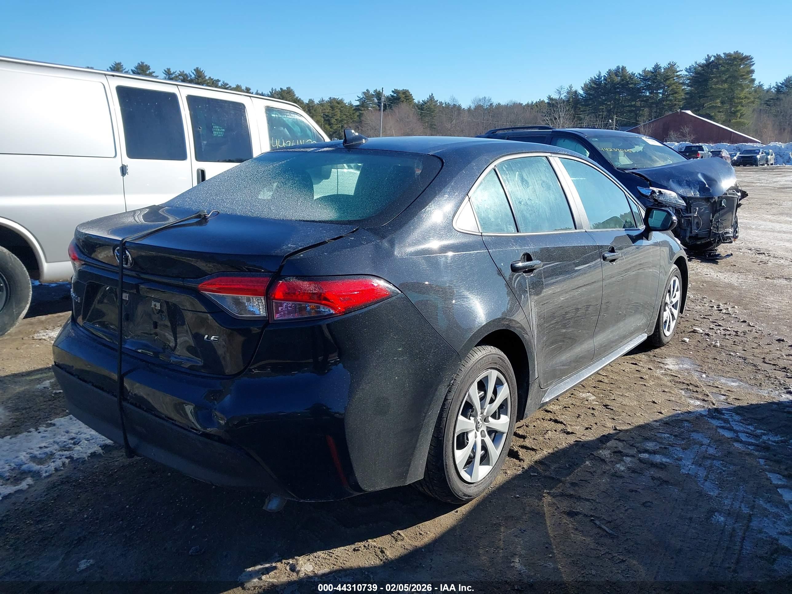 TOYOTA COROLLA image 4