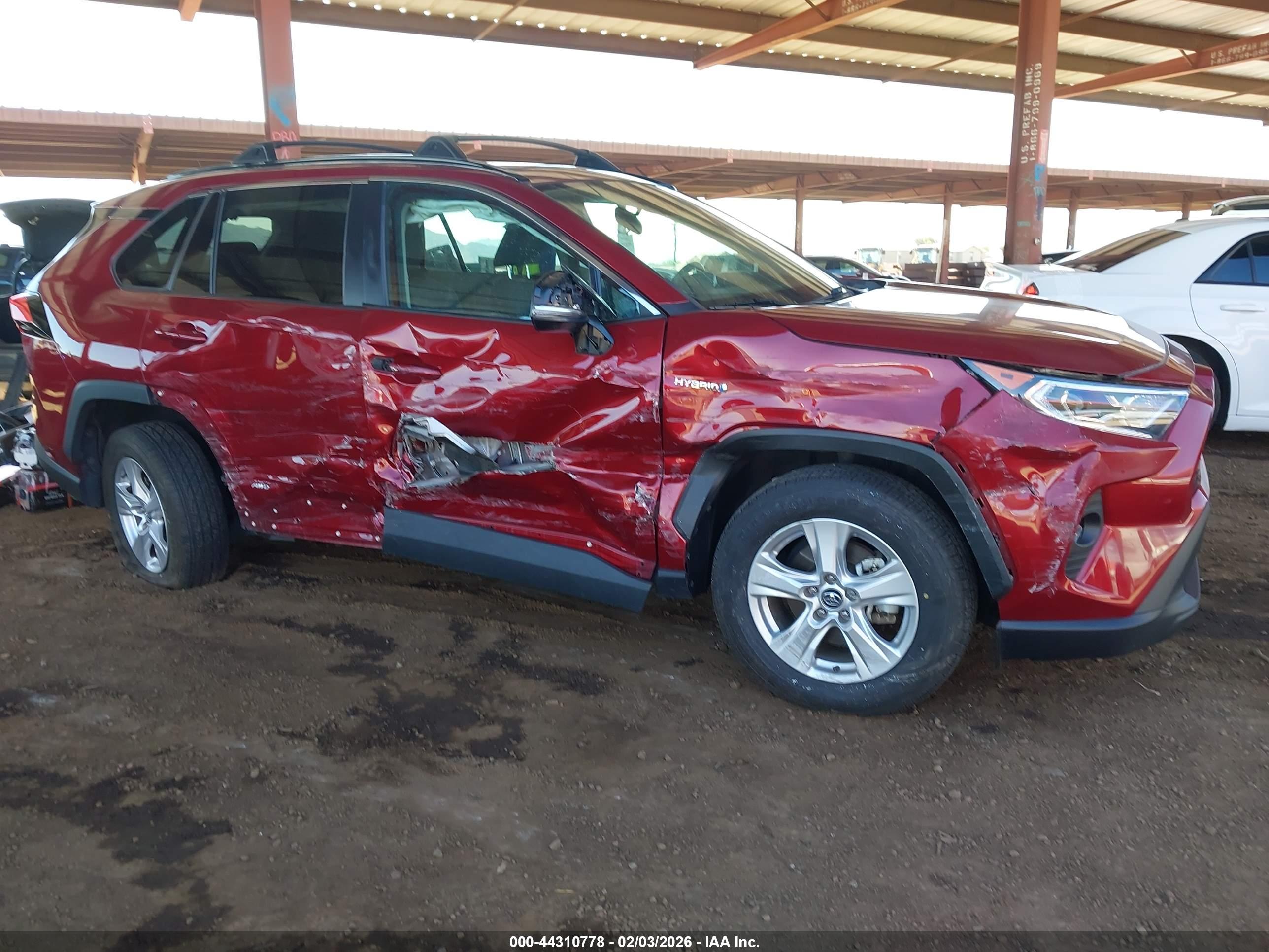 TOYOTA RAV4 image 6