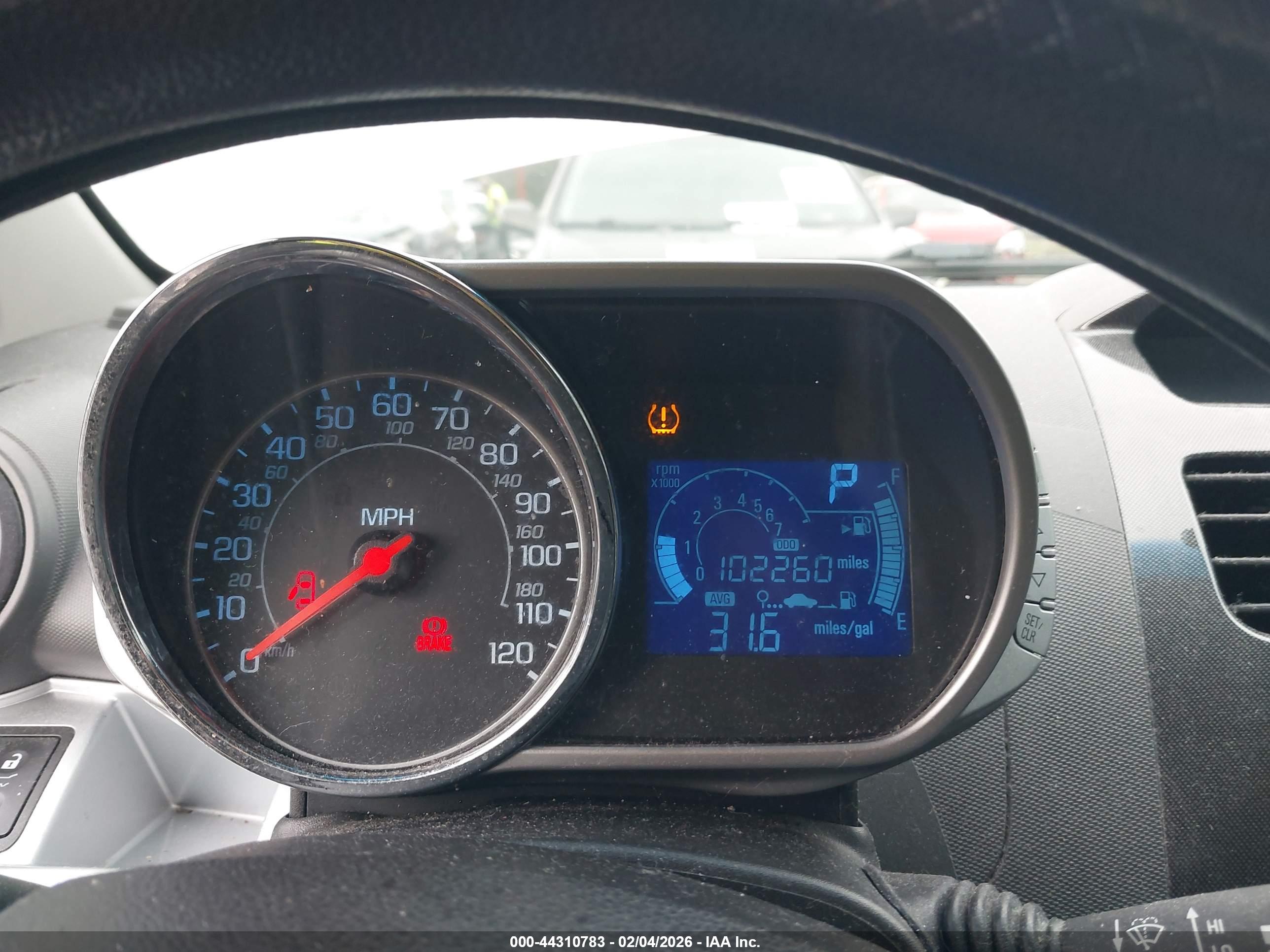 CHEVROLET SPARK image 7