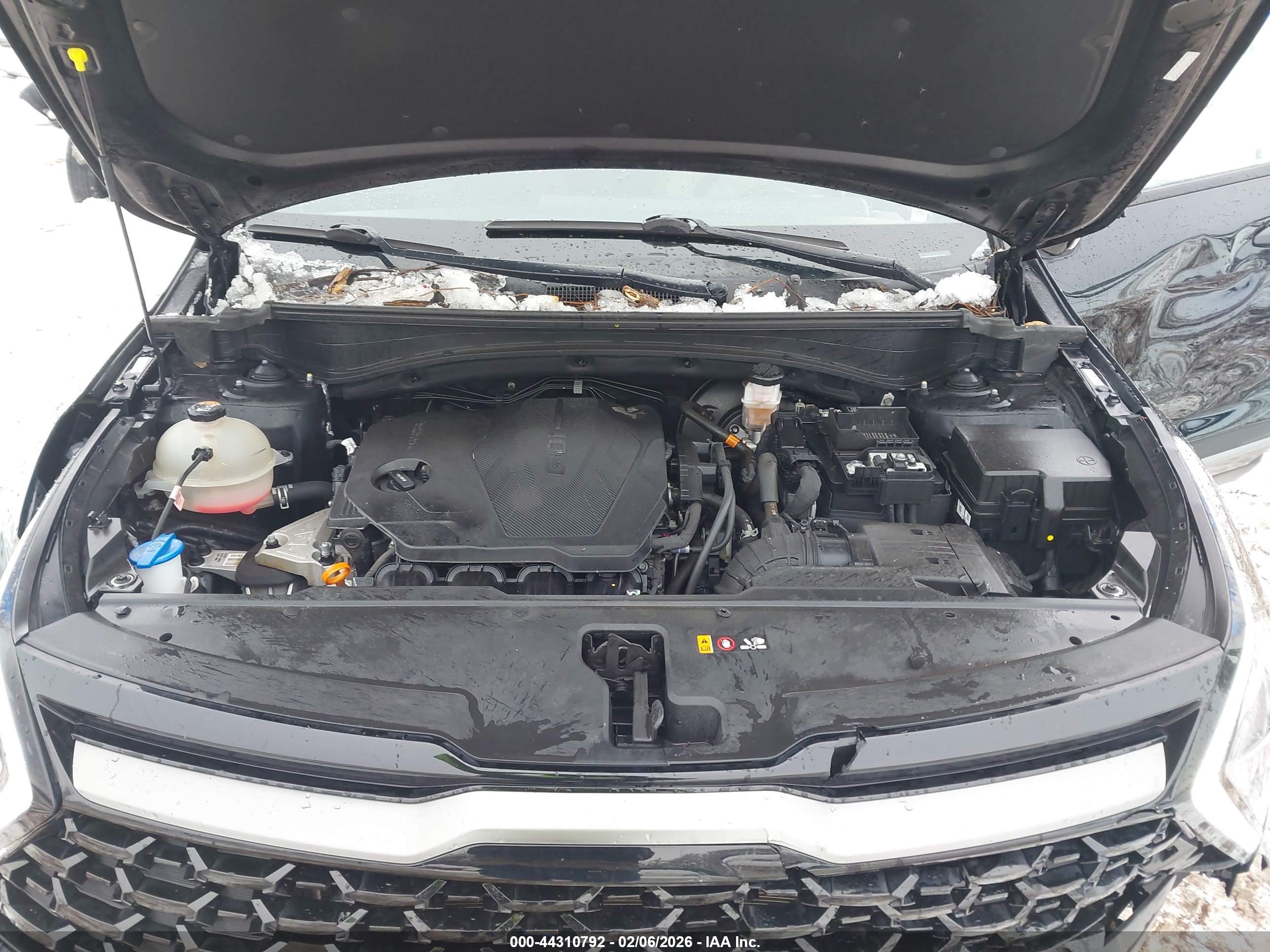 KIA SPORTAGE image 10