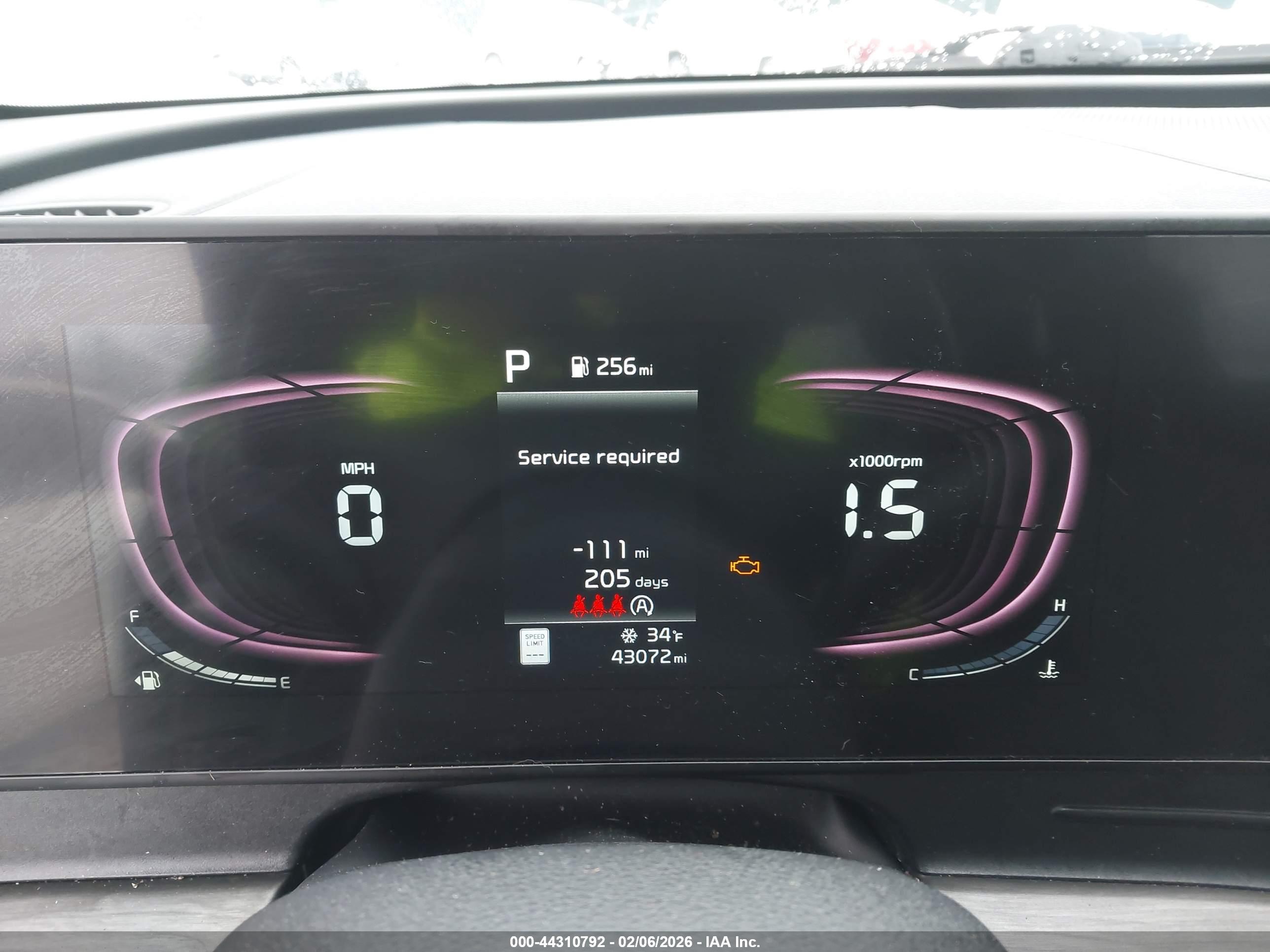 KIA SPORTAGE image 7