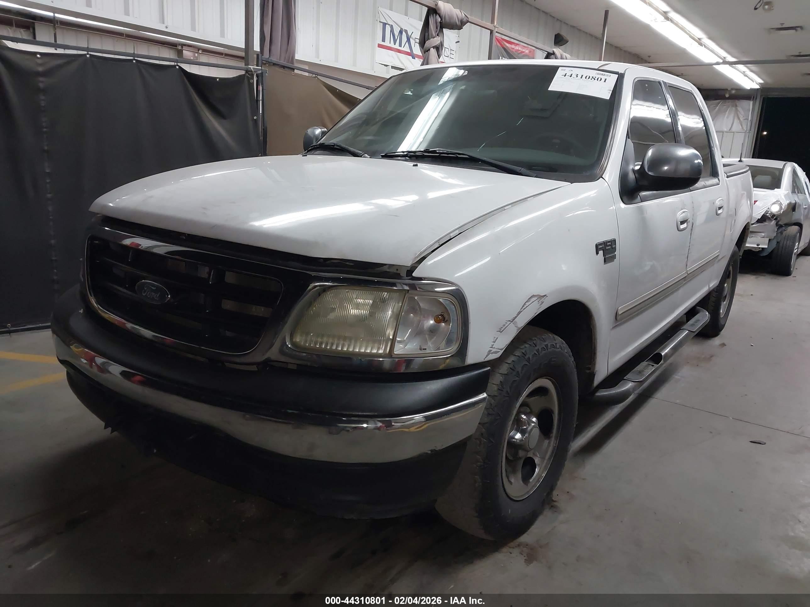 FORD F-150 image 2