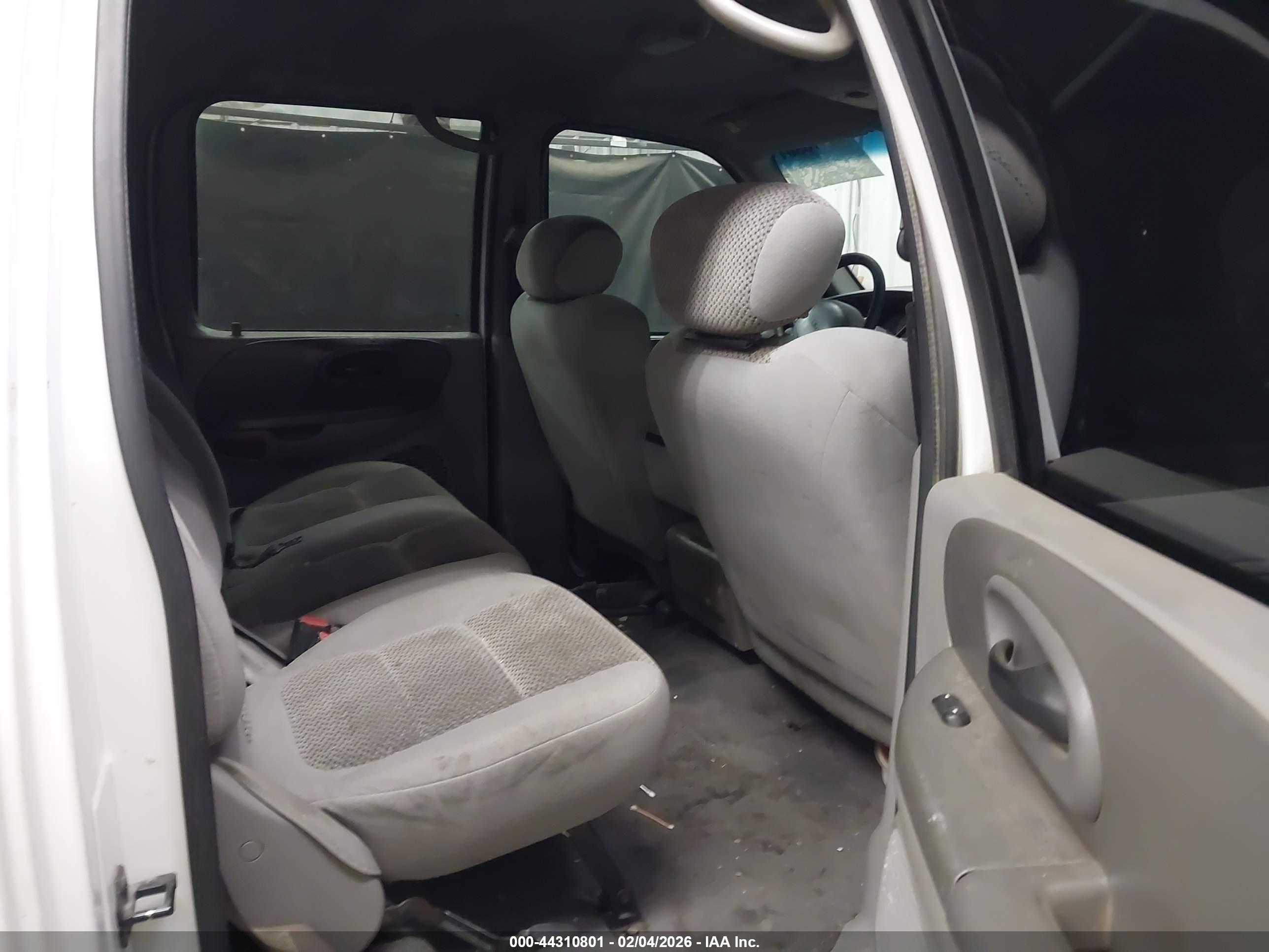 FORD F-150 image 8