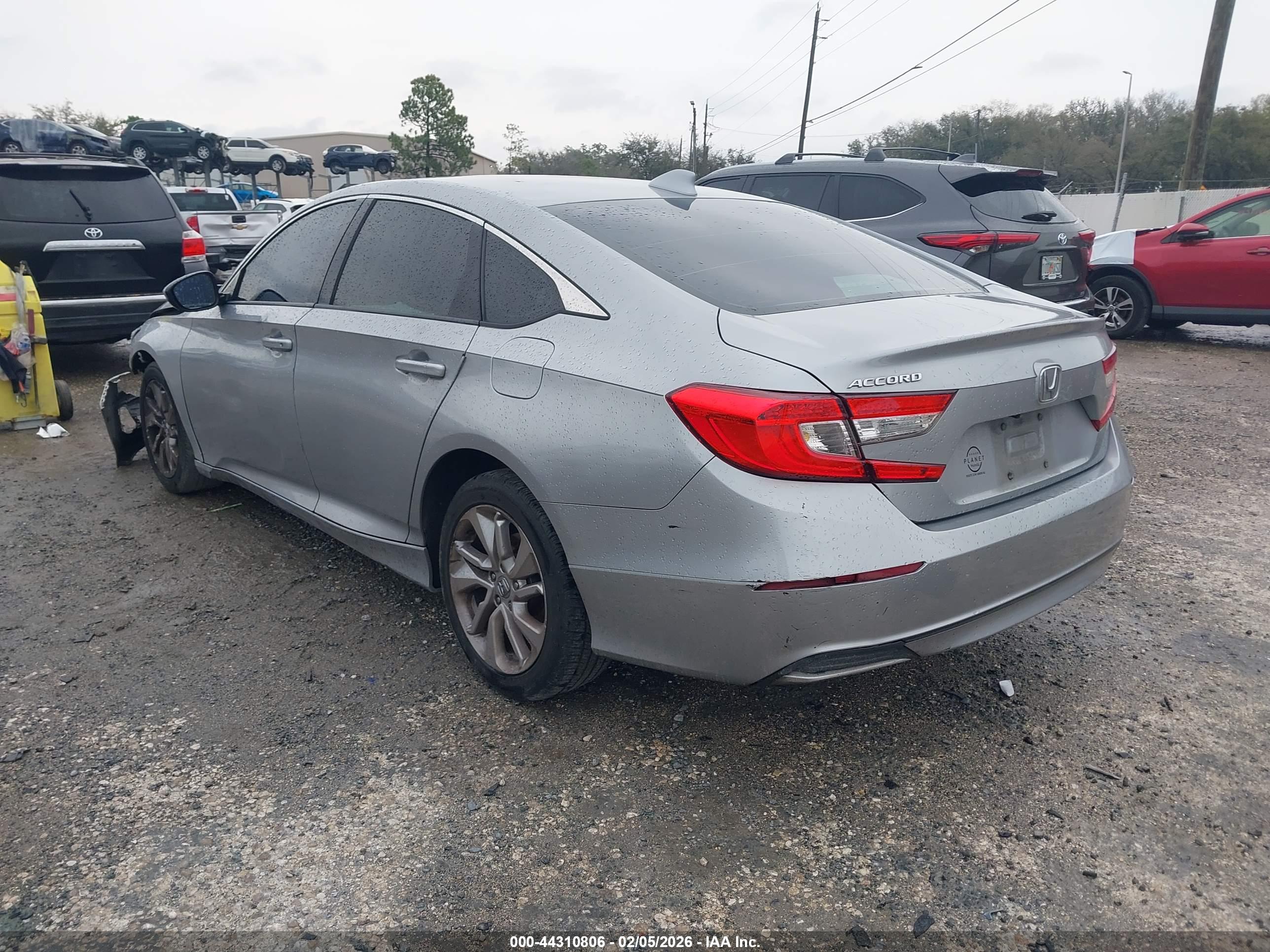 HONDA ACCORD image 3