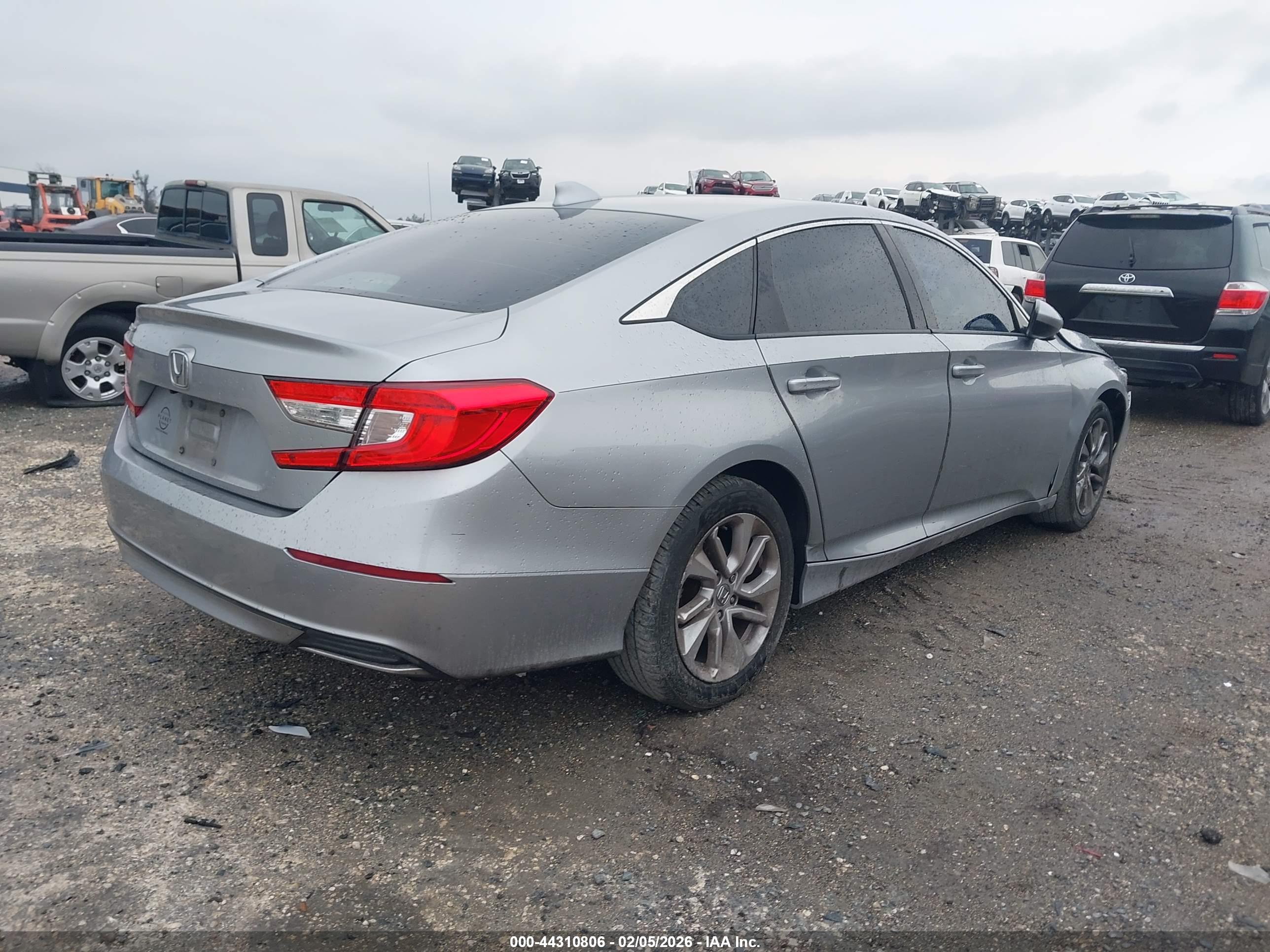 HONDA ACCORD image 4