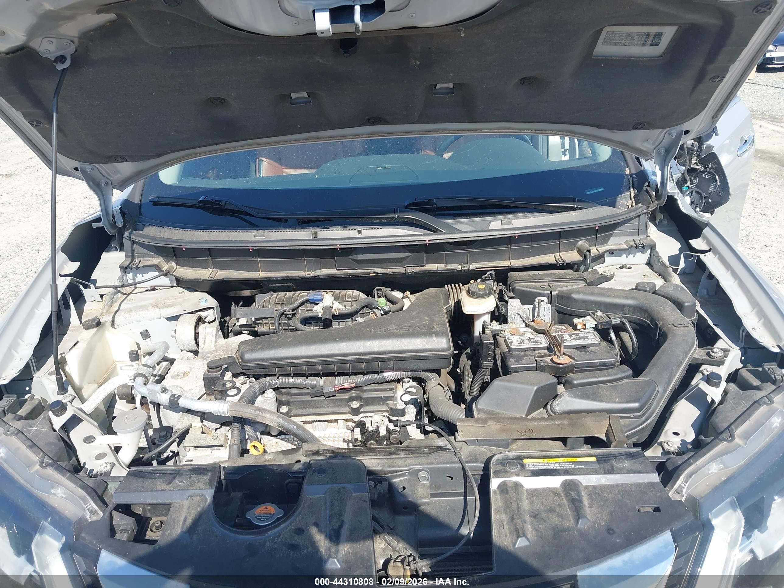 NISSAN ROGUE image 10