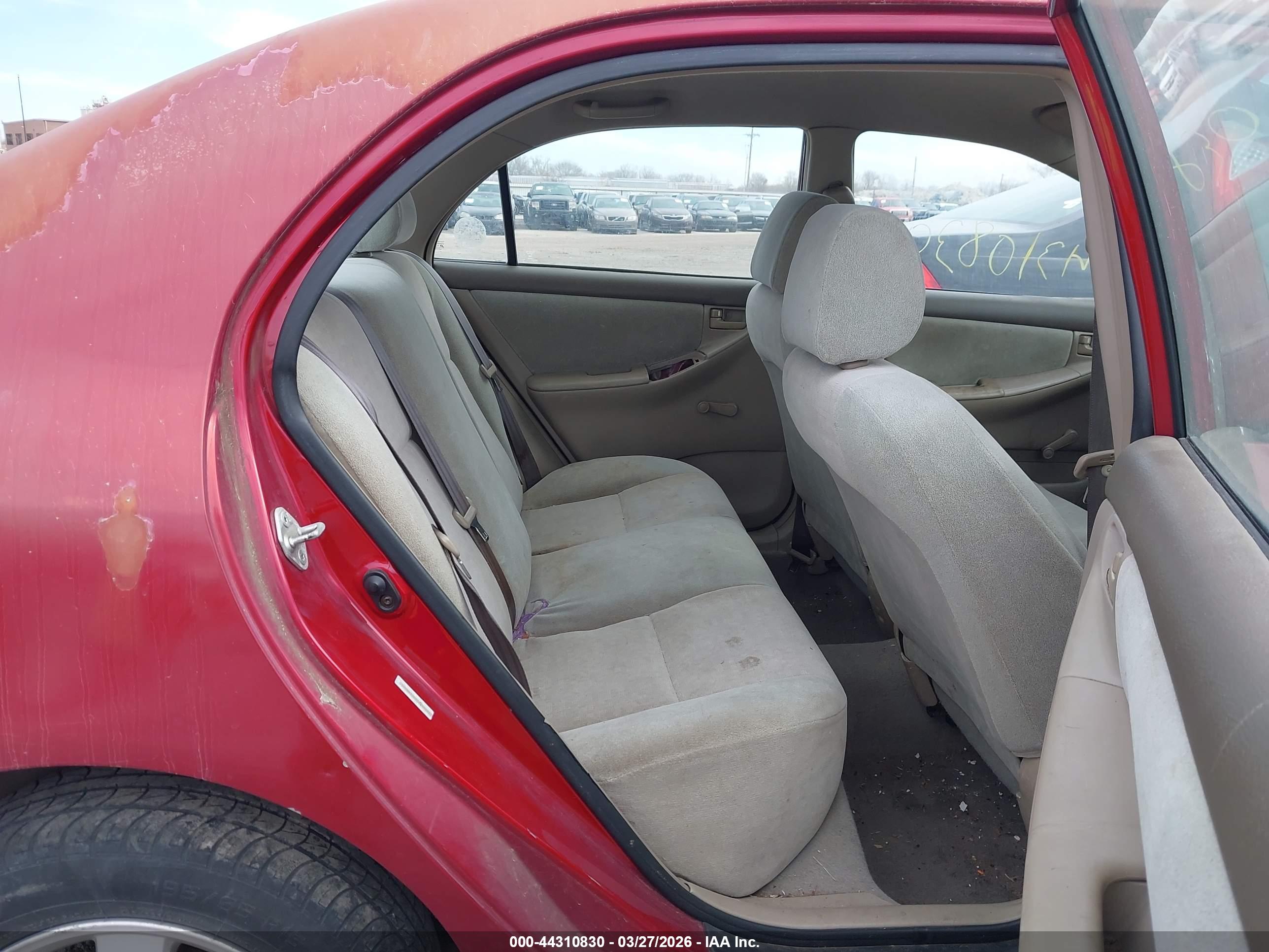 TOYOTA COROLLA image 8