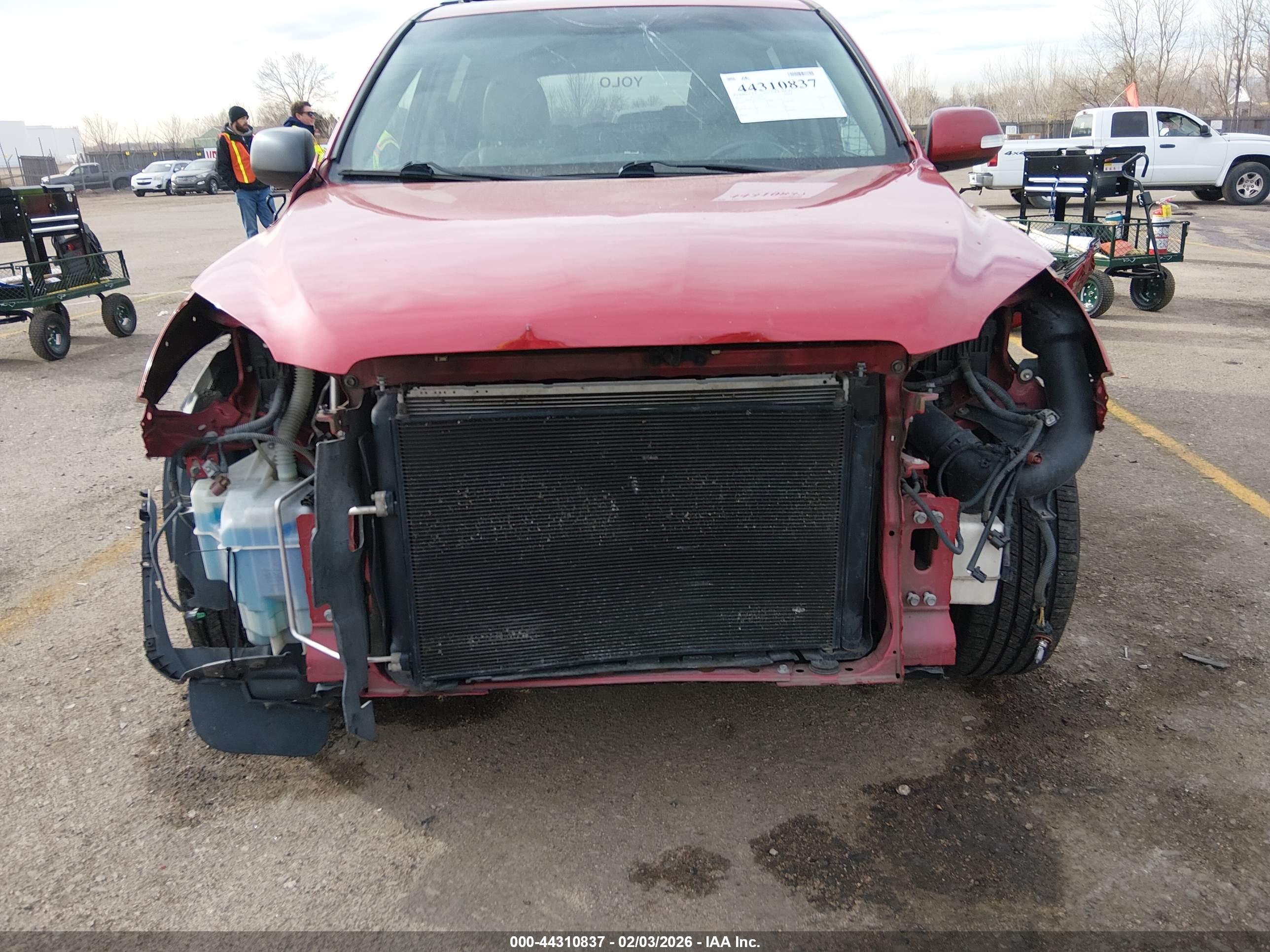 TOYOTA RAV4 image 6