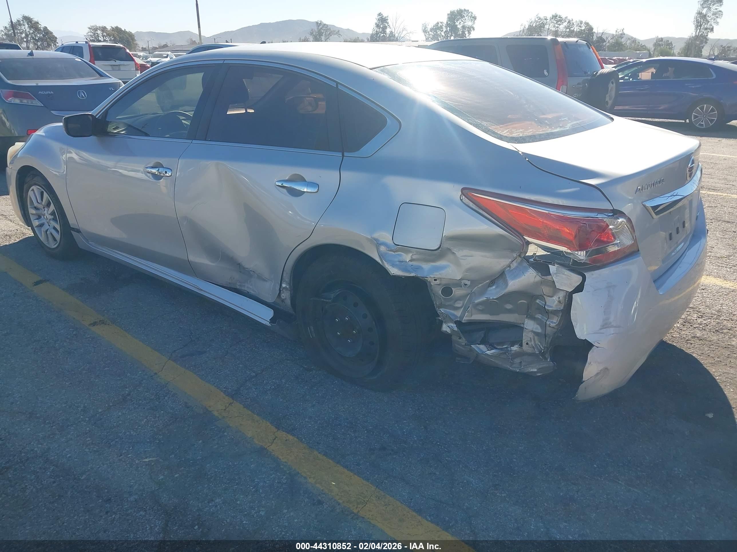 NISSAN ALTIMA image 3