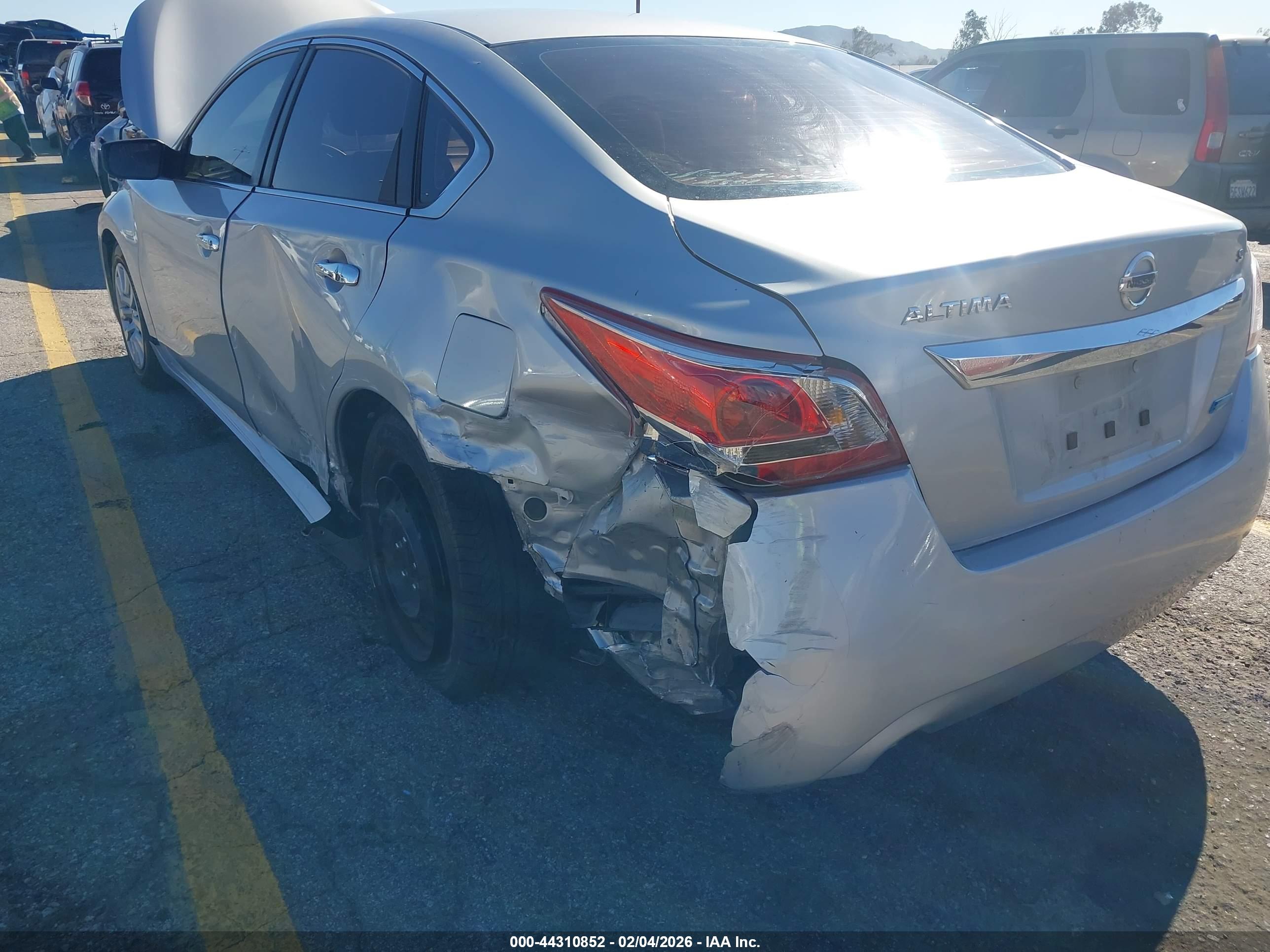 NISSAN ALTIMA image 6