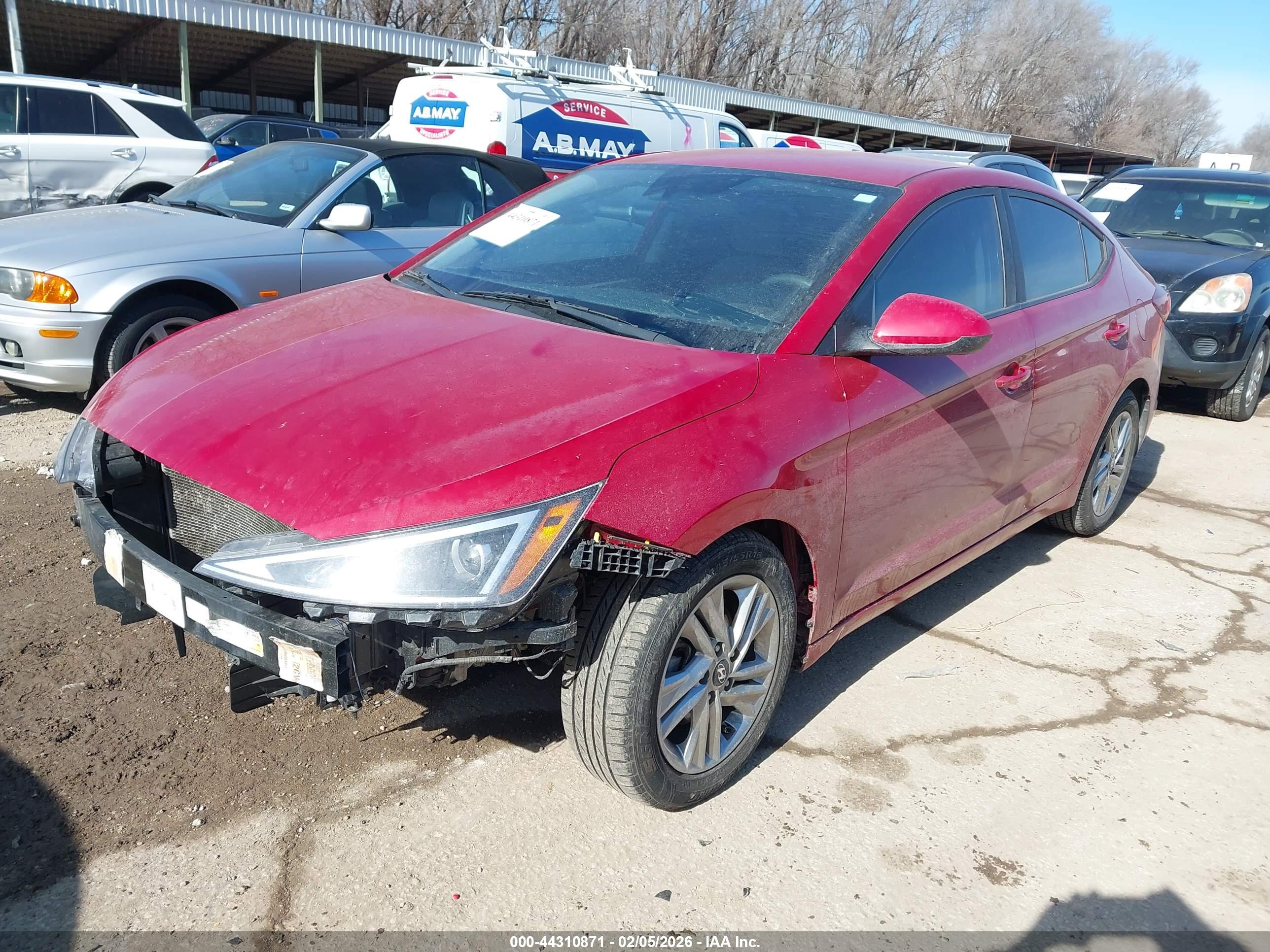 HYUNDAI ELANTRA image 2